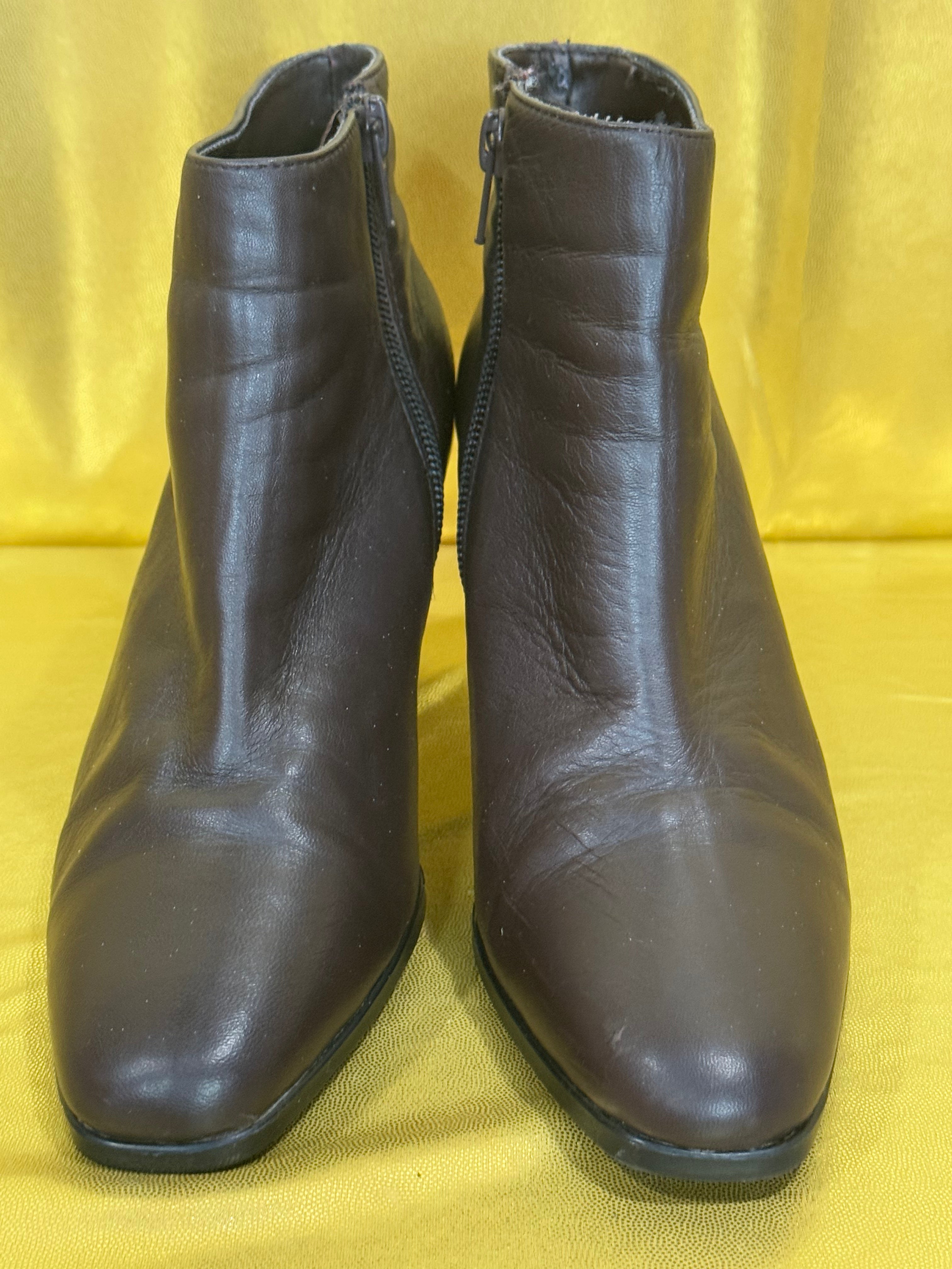 Aerosoles MARI "Bootsie Roll" Dark Brown Leather Ankle Boots Size 6 NEW