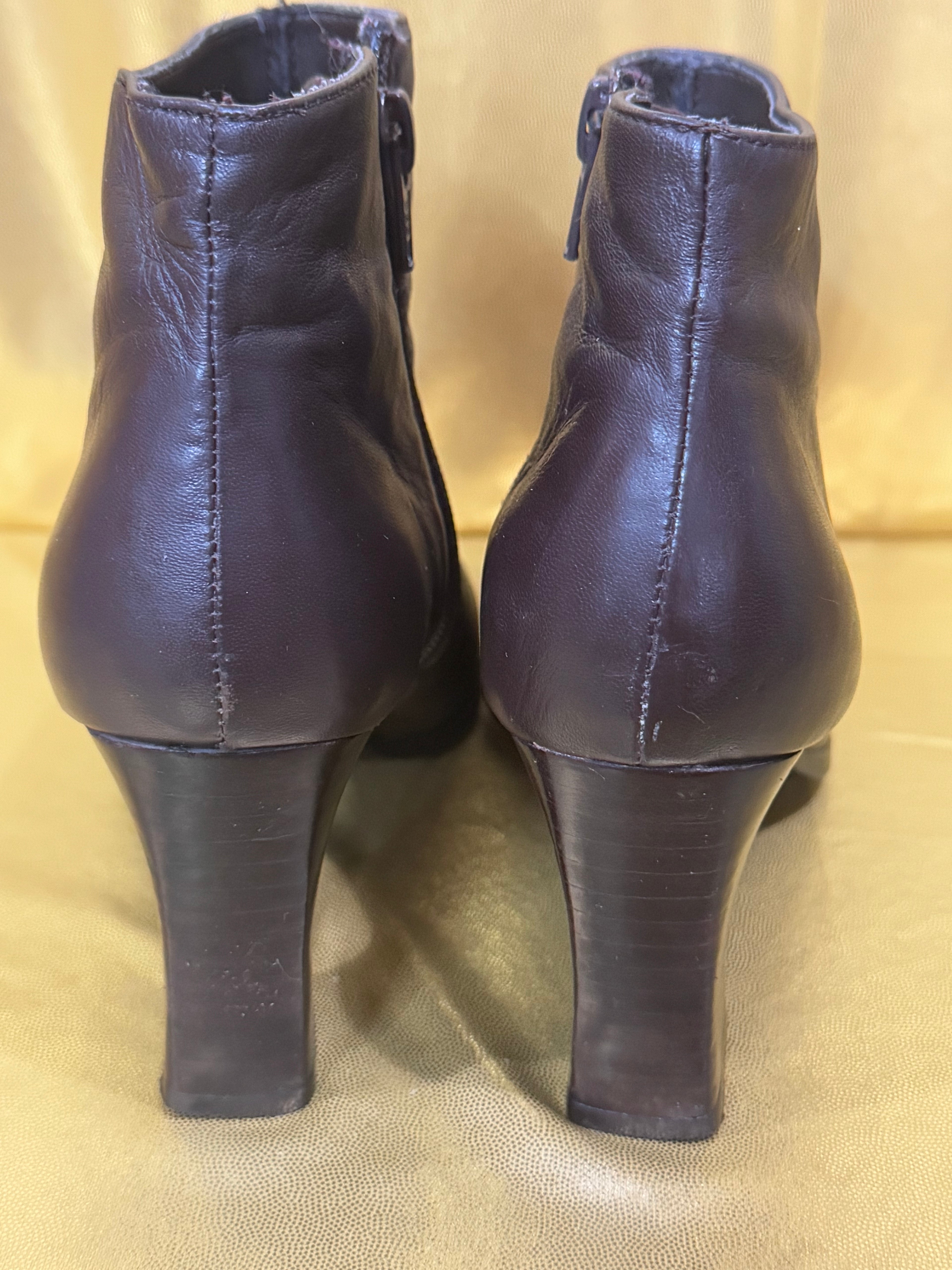 Aerosoles MARI "Bootsie Roll" Dark Brown Leather Ankle Boots Size 6 NEW