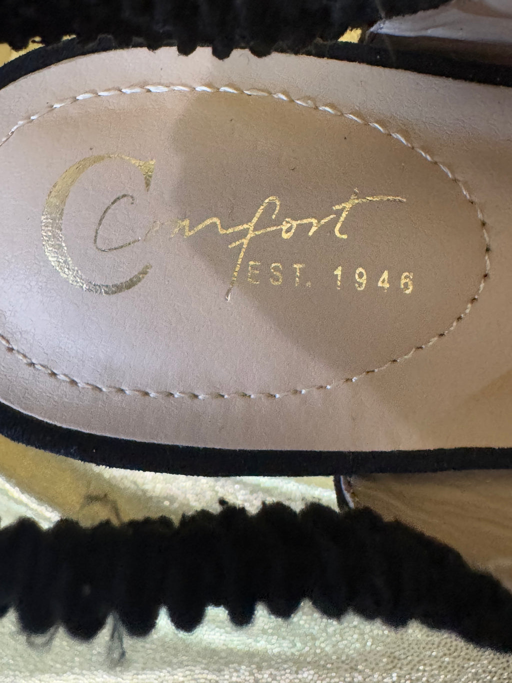 C Comfort 1946 Black Suede Pointed Toe Slingback Block Heels Bow Size 7W