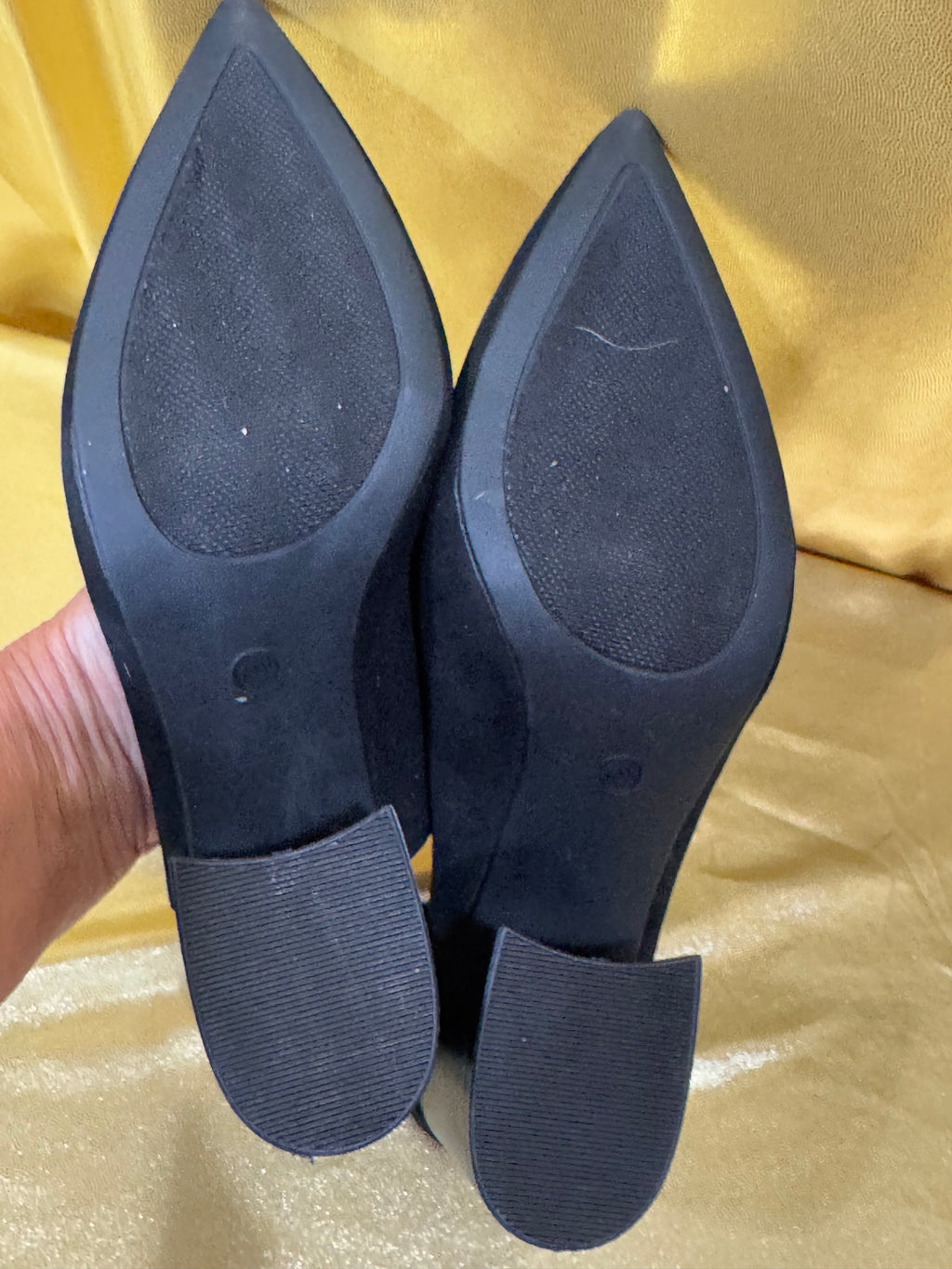 C Comfort 1946 Black Suede Pointed Toe Slingback Block Heels Bow Size 7W