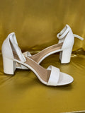 New Dominique Nicole Paula White Ankle Strap Block Heel Sandals Size 10M