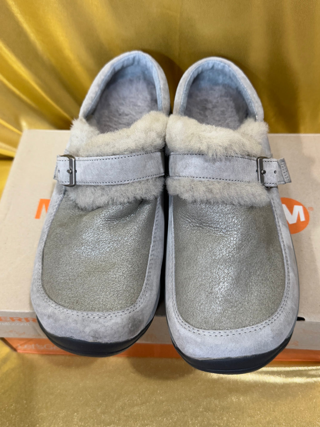 NIB Merrell Encore Ice Faux-Fur Lined Leather Clogs – Metallic/Gray, Size 7.5