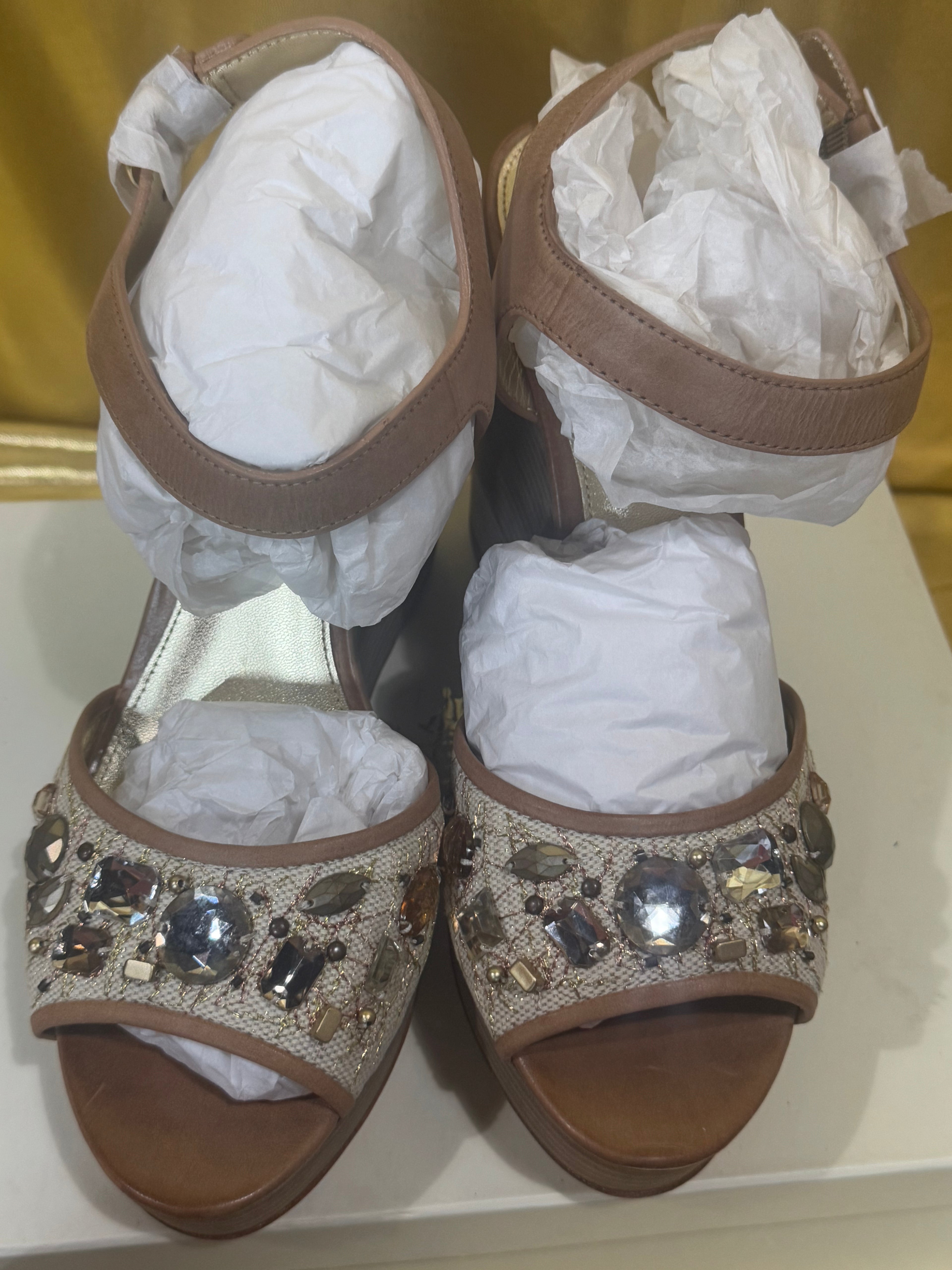 Coach Hanson NIB Jeweled Rhinestone Platform Wedge Sandals Tan Gold Size 10