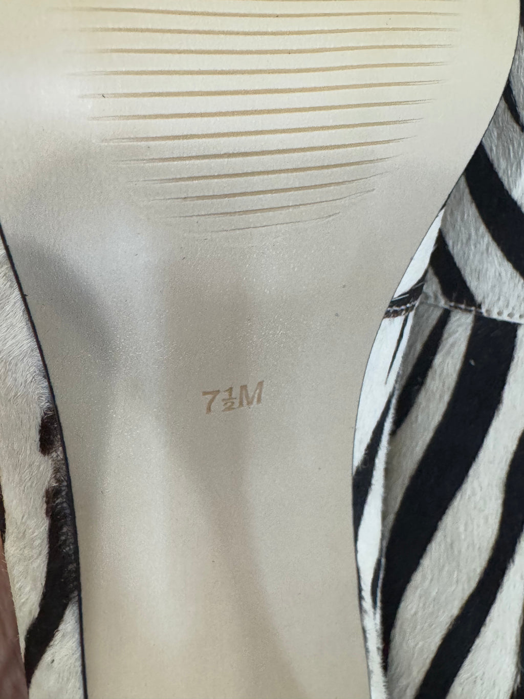 NIB Guess by Marciano Zebra Print Calf Hair Peep-Toe Pumps Stiletto Heels 7.5