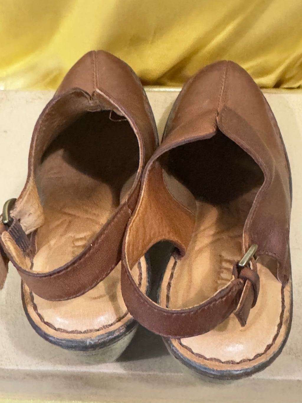 Born Flowers Brown Leather Slingback Wedge Clogs Platform Sandals D85516 Size 7 / 38 NIB