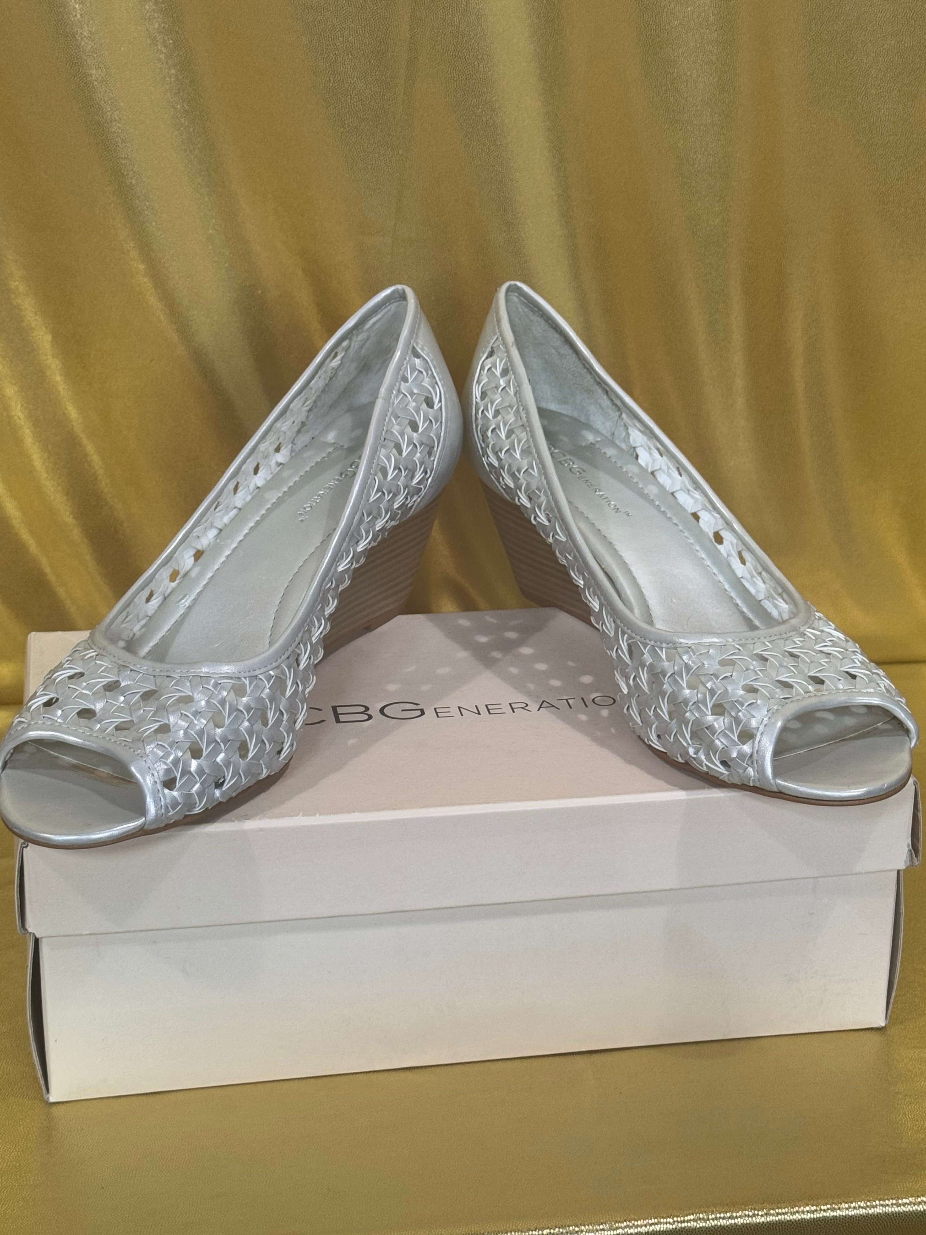 BCBGeneration Silver Woven Peep-Toe Wedge Heels – Size 9.5 (NIB)