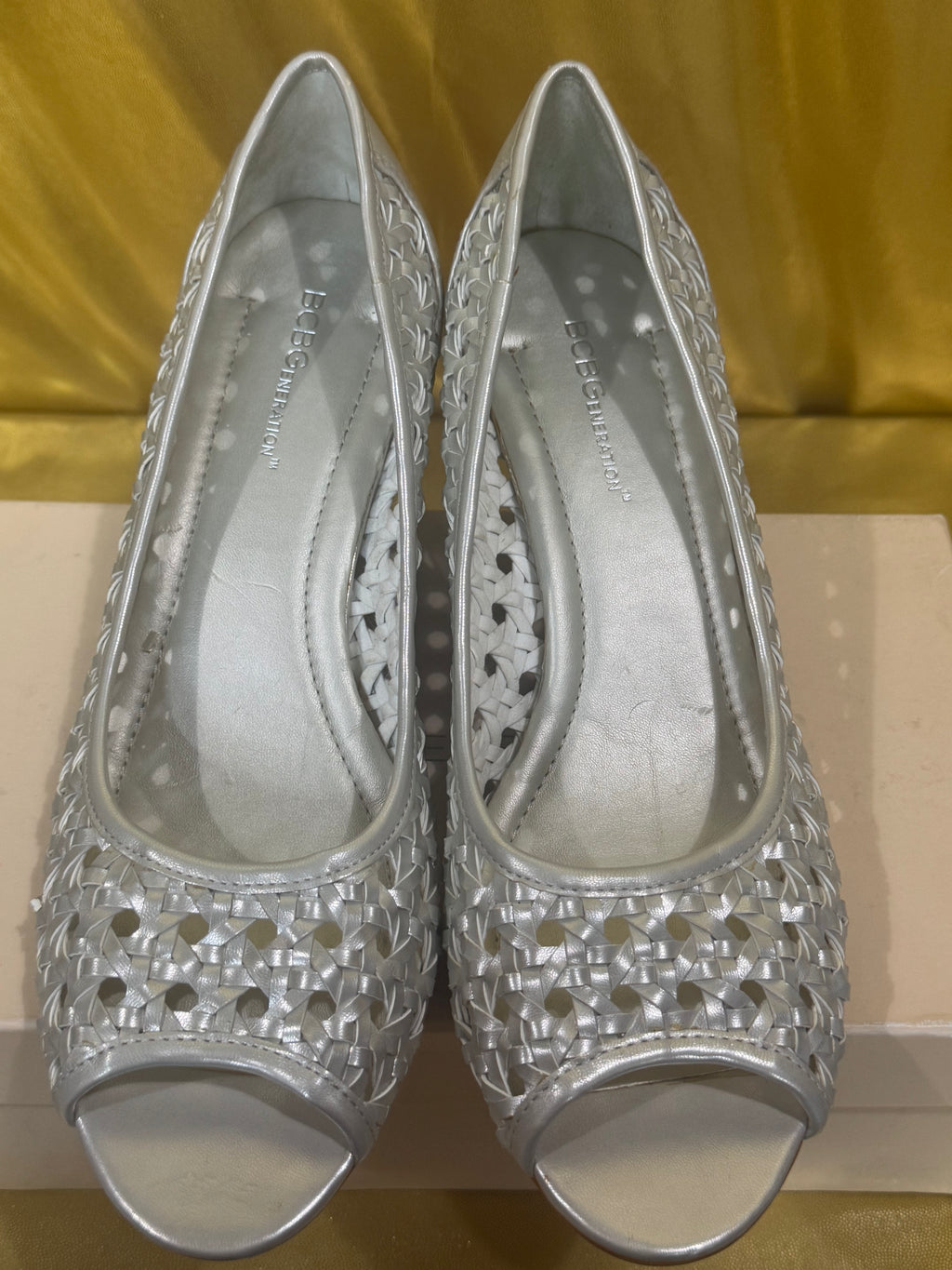 BCBGeneration Silver Woven Peep-Toe Wedge Heels – Size 9.5 (NIB)