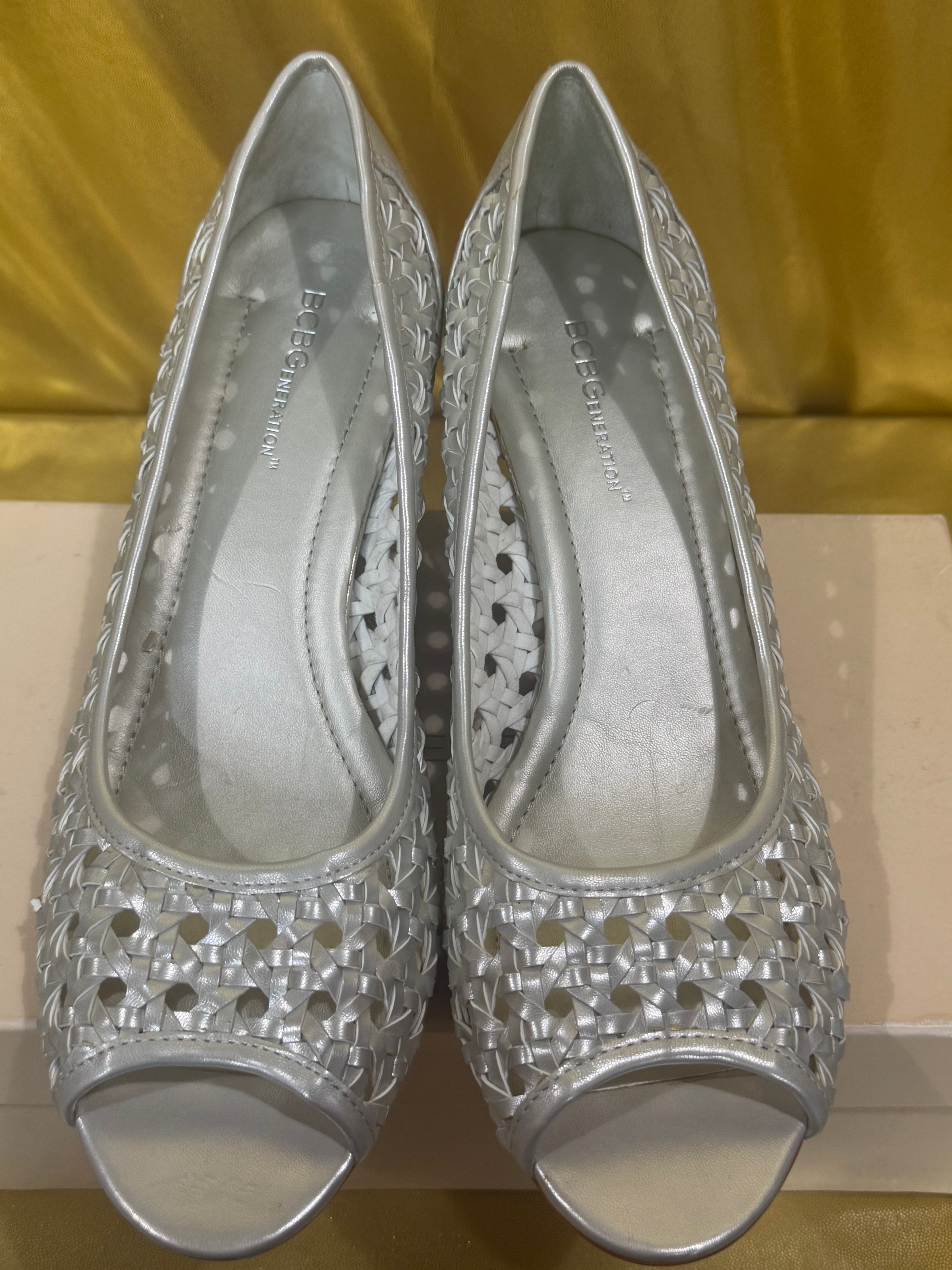BCBGeneration Silver Woven Peep-Toe Wedge Heels – Size 9.5 (NIB)