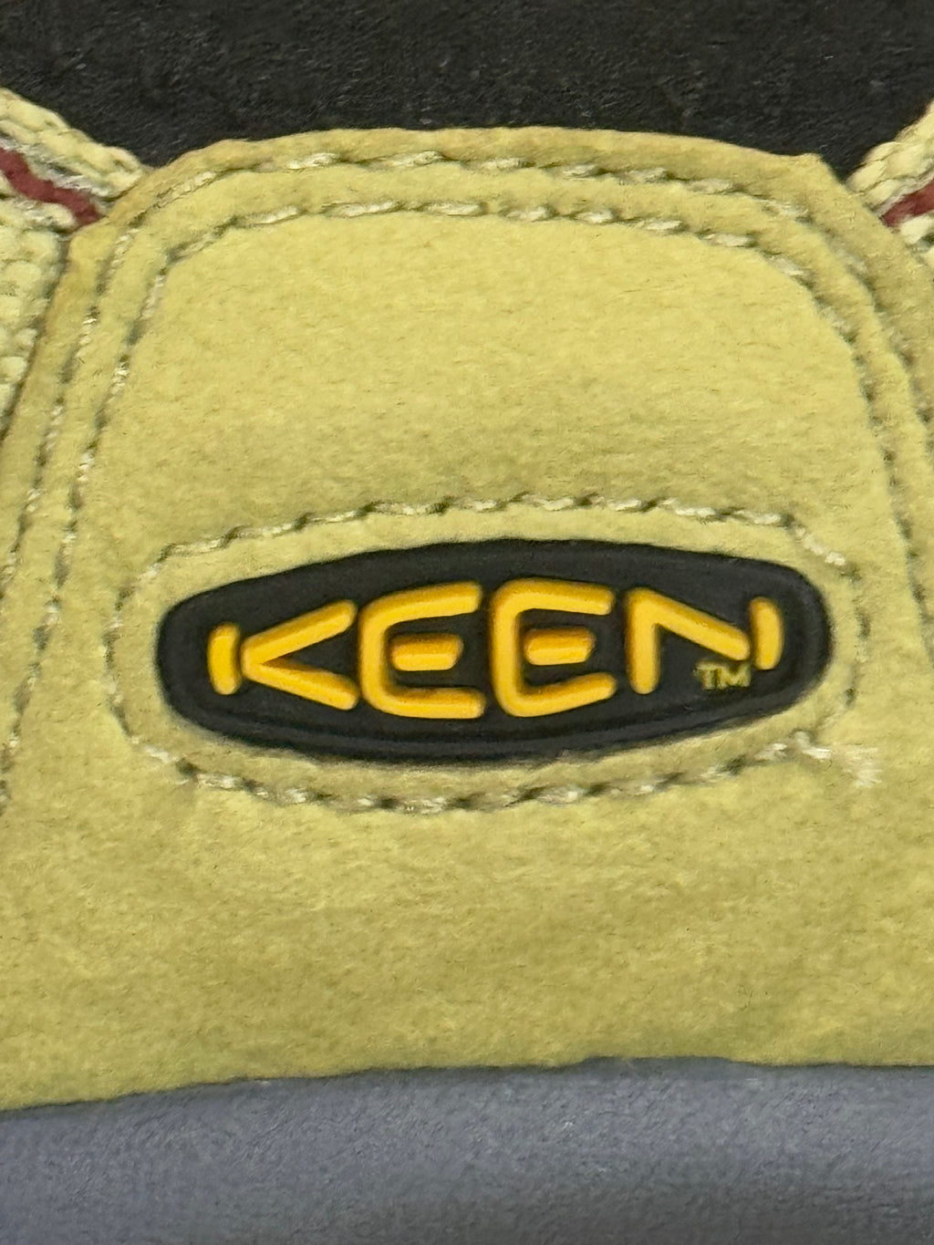 NIB KEEN Newport H2 Waterproof Sandals - Kiwi/Madder Brown (US 8.5 / EU 39)