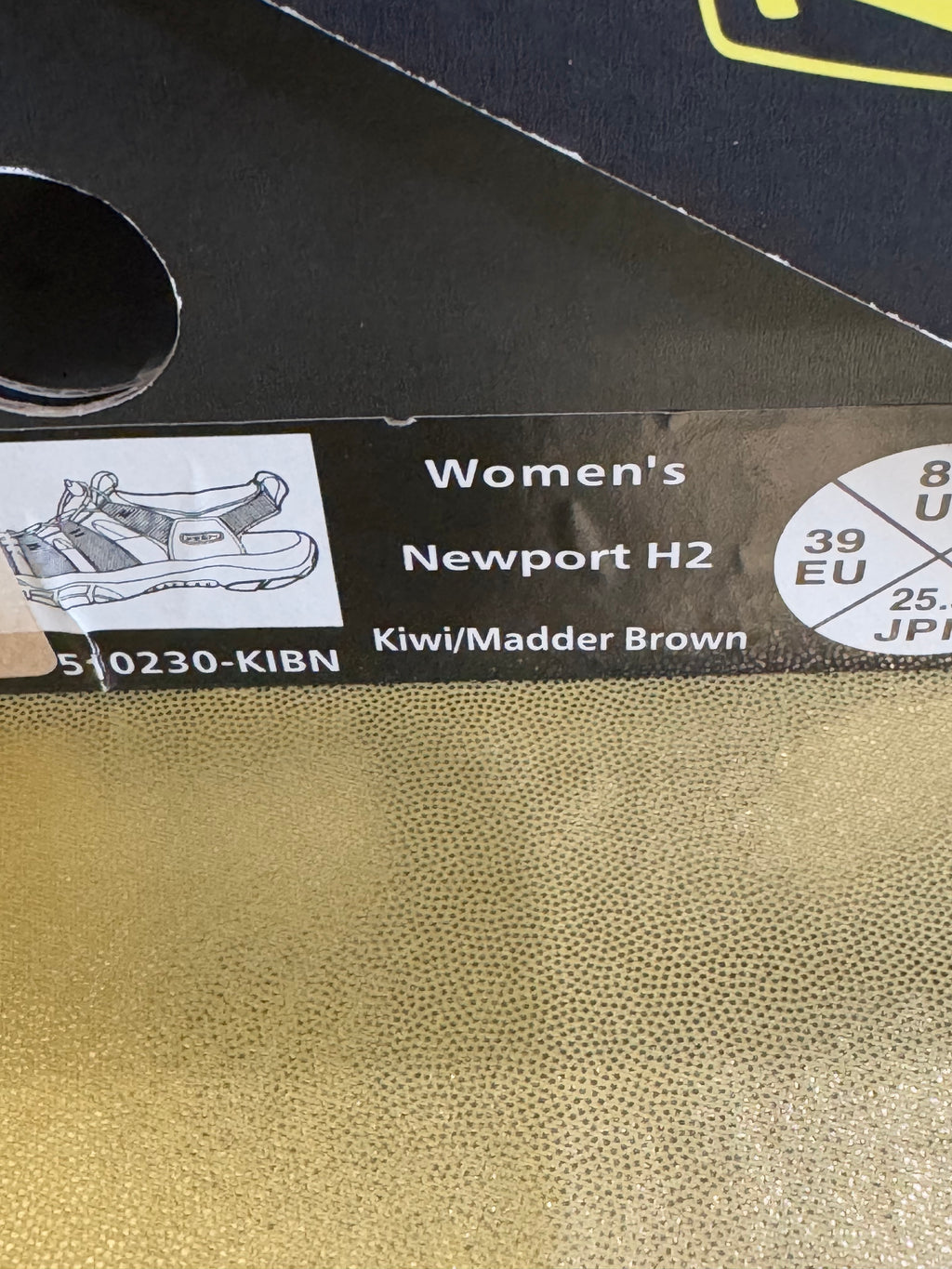 NIB KEEN Newport H2 Waterproof Sandals - Kiwi/Madder Brown (US 8.5 / EU 39)