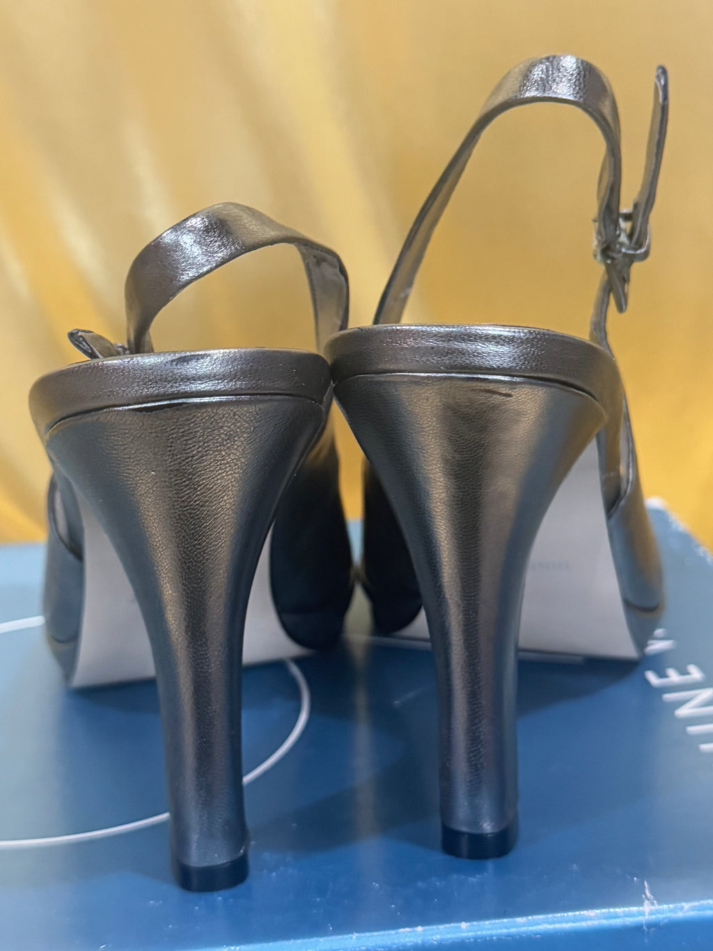 ✨ NIB Nine West KARA Pewter Leather Slingback Platform Heels - Size 8 ✨