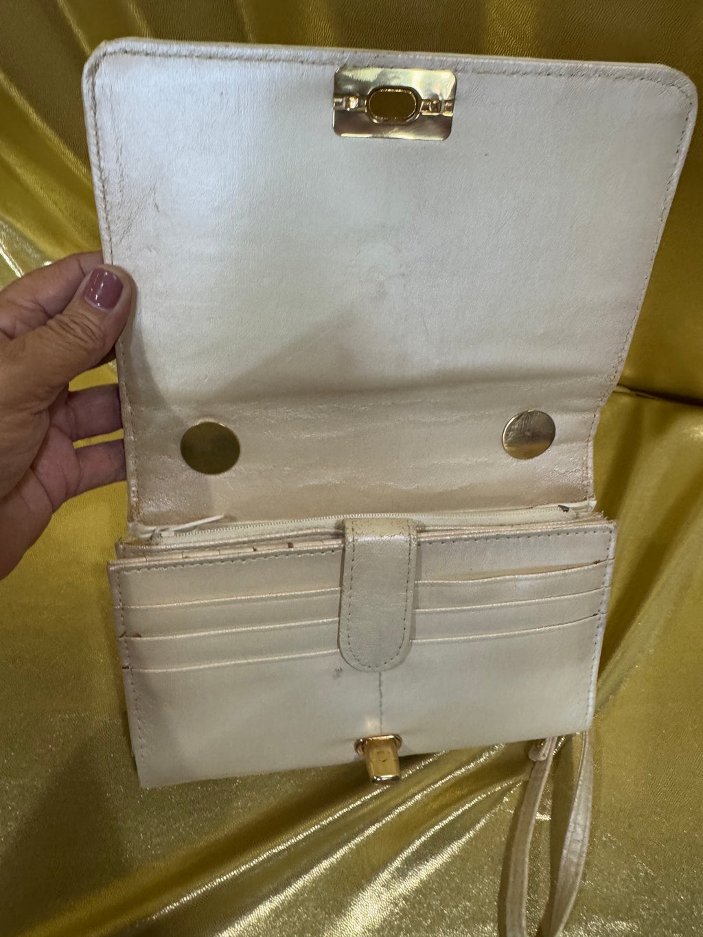 Vintage Cream Leather Flap Crossbody Bag – Turn-Lock Chain Convertible Mini Purse with Built-In Mirror