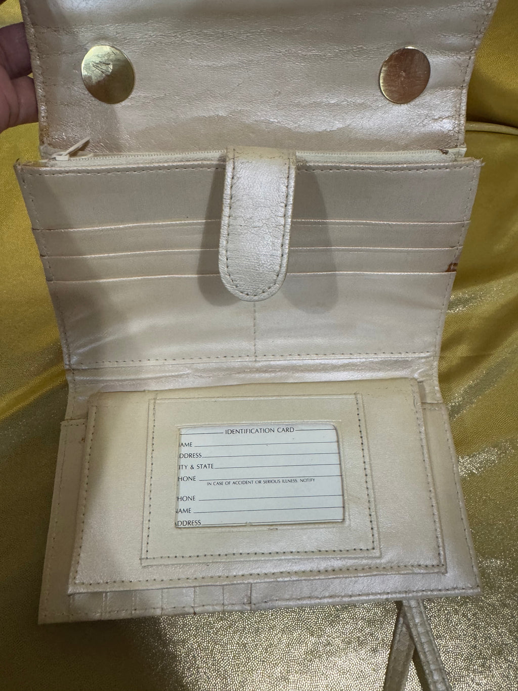 Vintage Cream Leather Flap Crossbody Bag – Turn-Lock Chain Convertible Mini Purse with Built-In Mirror