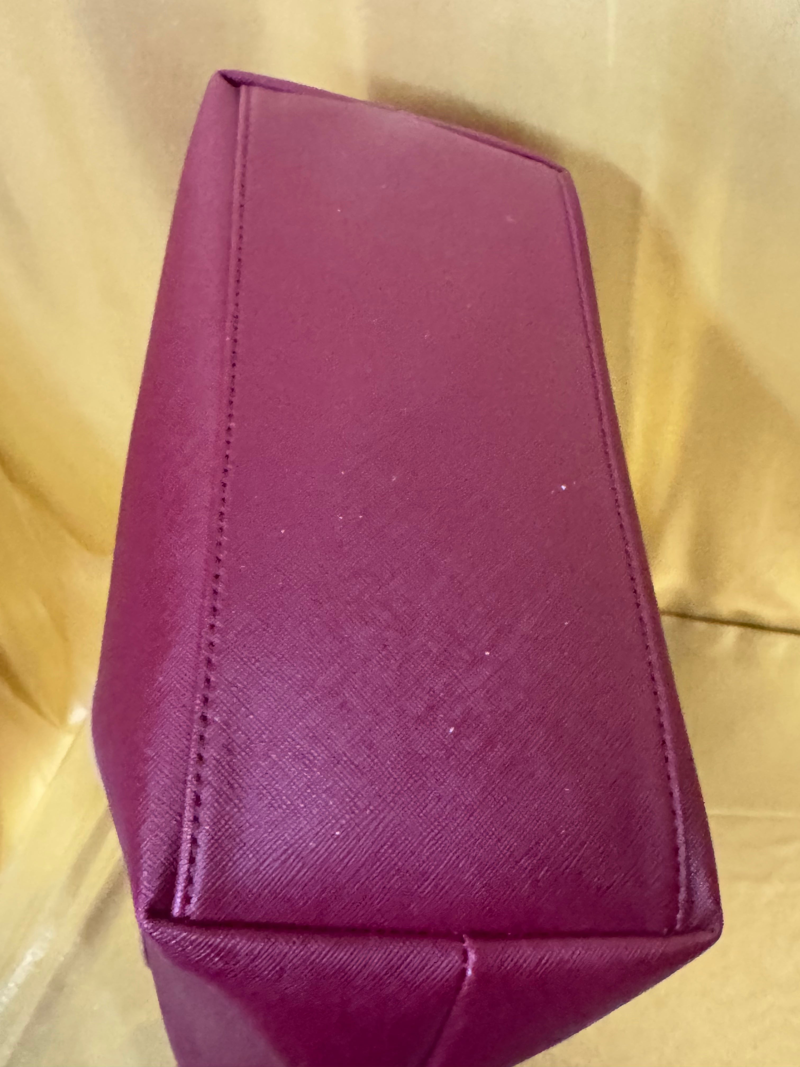 Kim Rogers Burgundy Tote Bag Saffiano Faux Leather Multi Compartment Shoulder Purse 13x8"