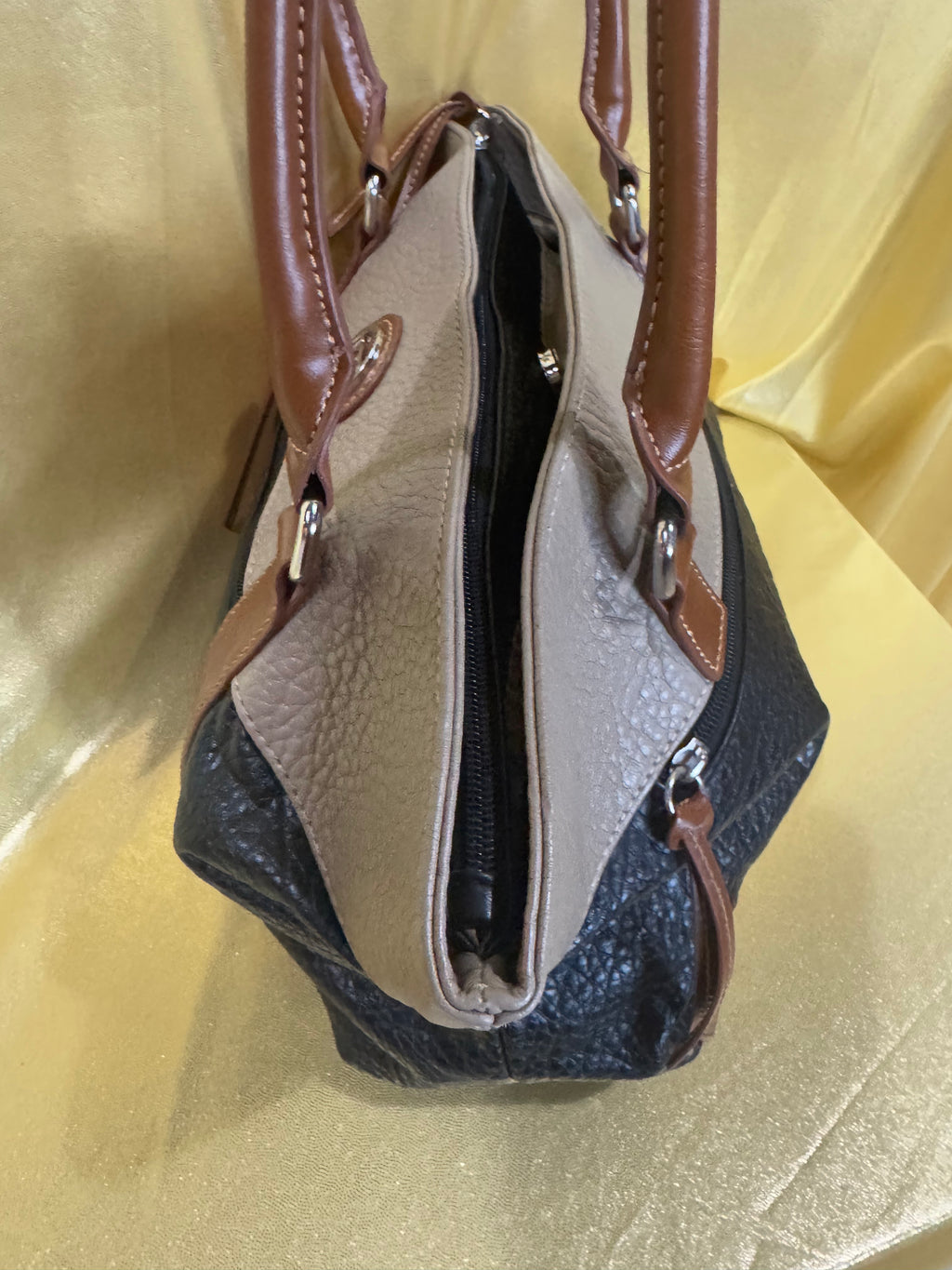 Kim Rogers Colorblock Pebbled Faux Leather Multi-Pocket Tote Bag