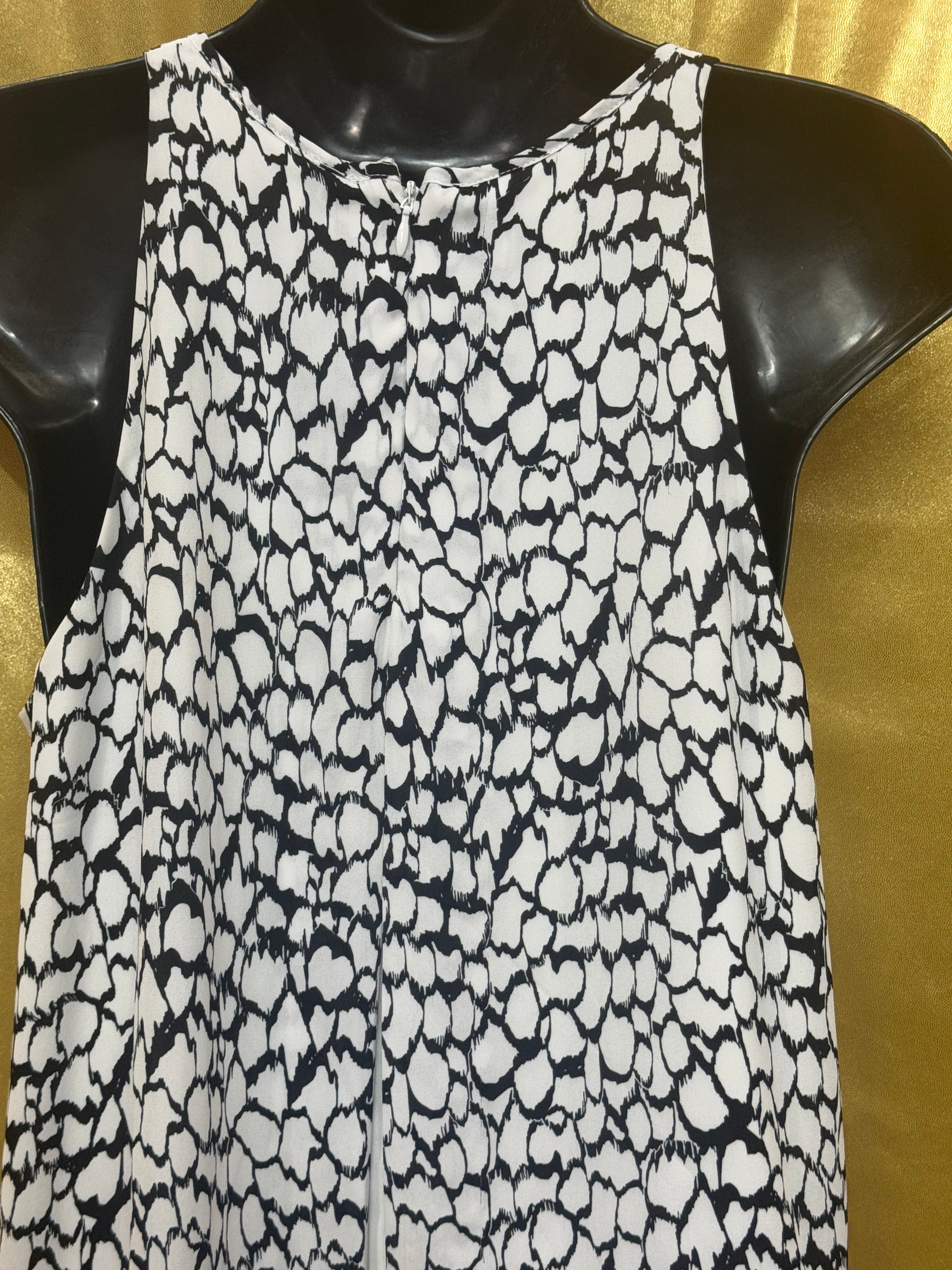 DALIA Black & White Pebble Print Split Back Tank Top - Size M - Zipper Neck