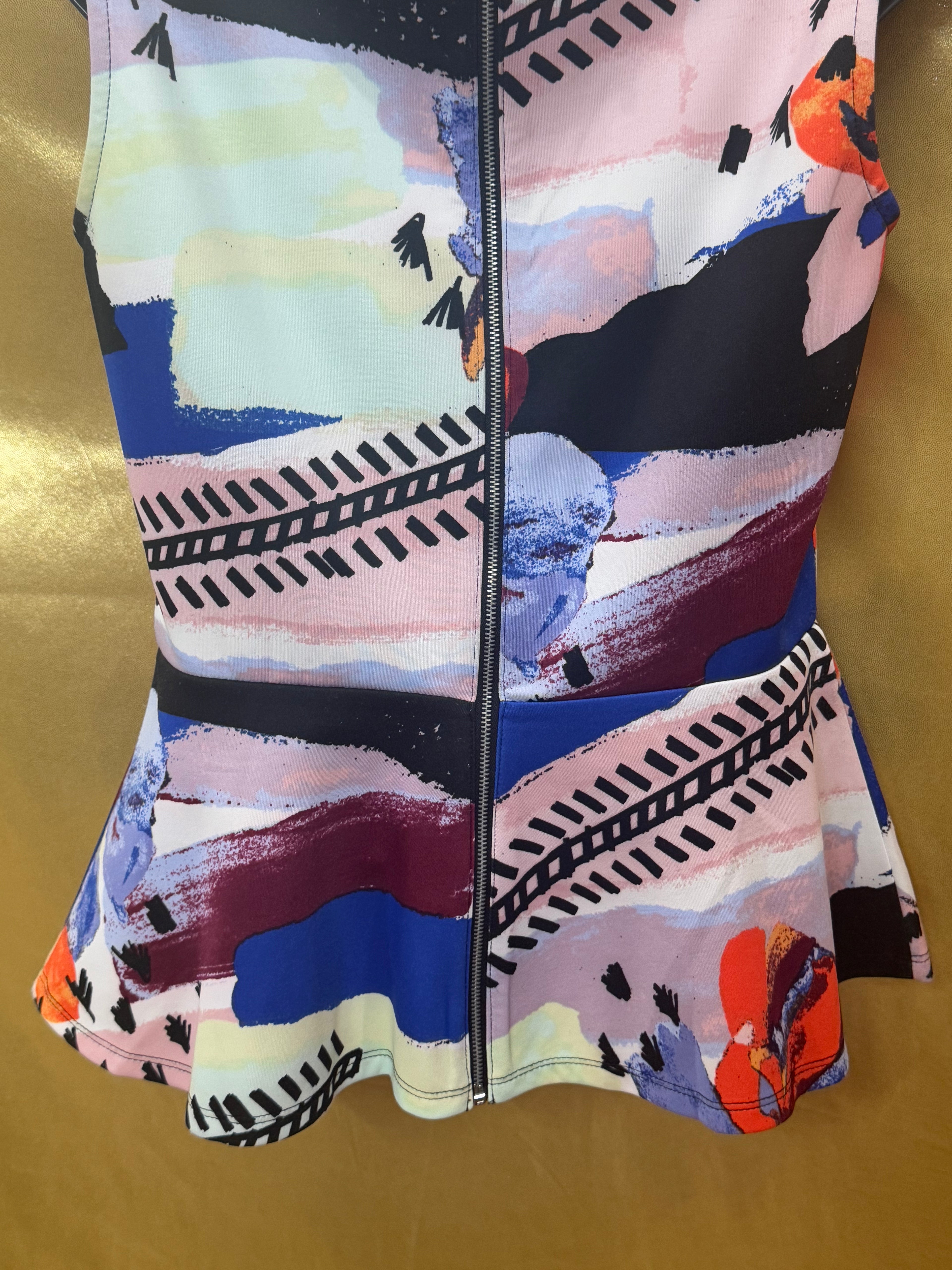 Bar III Vibrant Colorful Abstract Floral Sleeveless Zip Back Peplum Top M