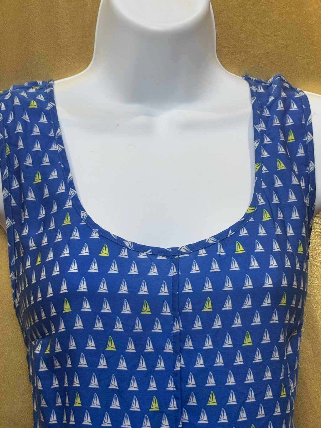 Merona Blue Sailboat Print Sleeveless Blouse Tank Top Medium Pleated