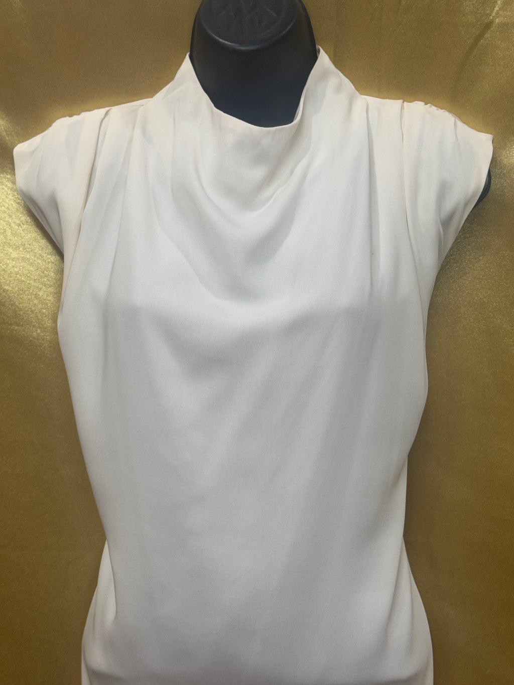 TCEC Cream Cowl Mock-Neck Sleeveless Blouse Pleated Shoulder Lined M NWT