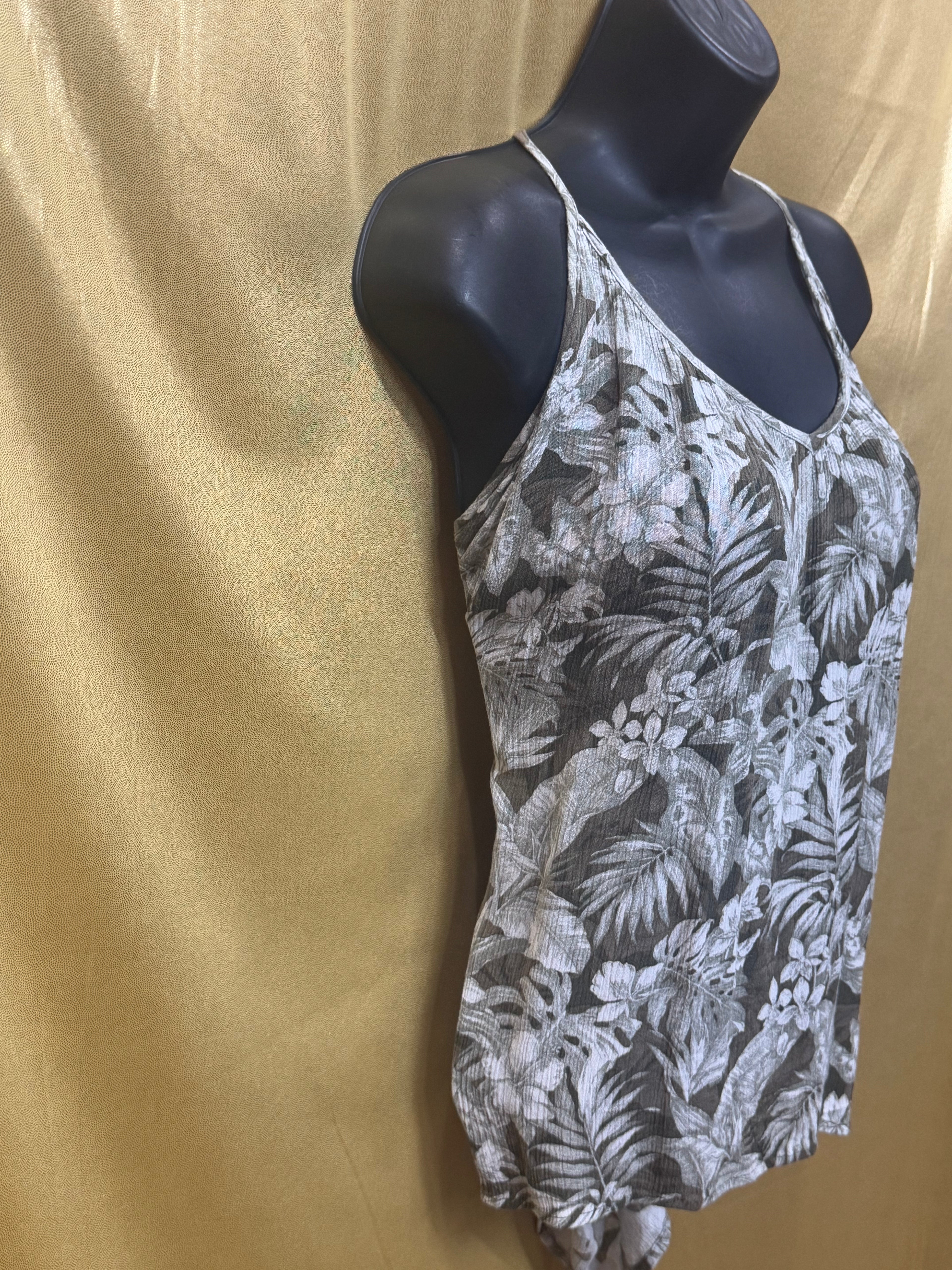 H&M L.O.G.G. Tropical Palm Camisole | Size M
