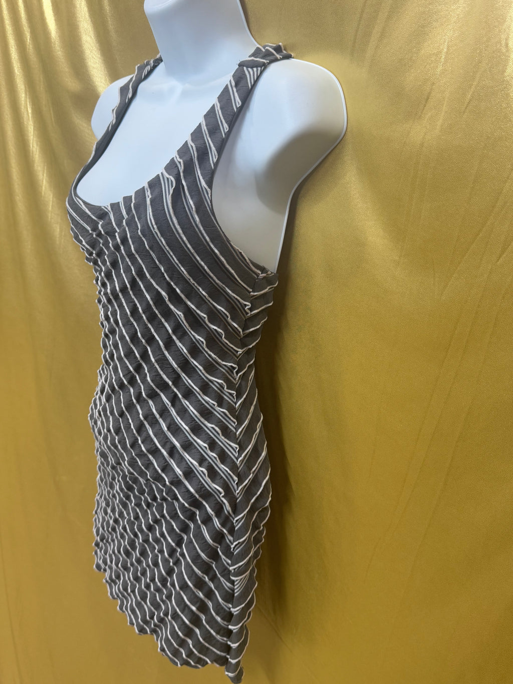 Rachael & Chloe Gray & White Striped Ruffle Tank Top - Size Medium