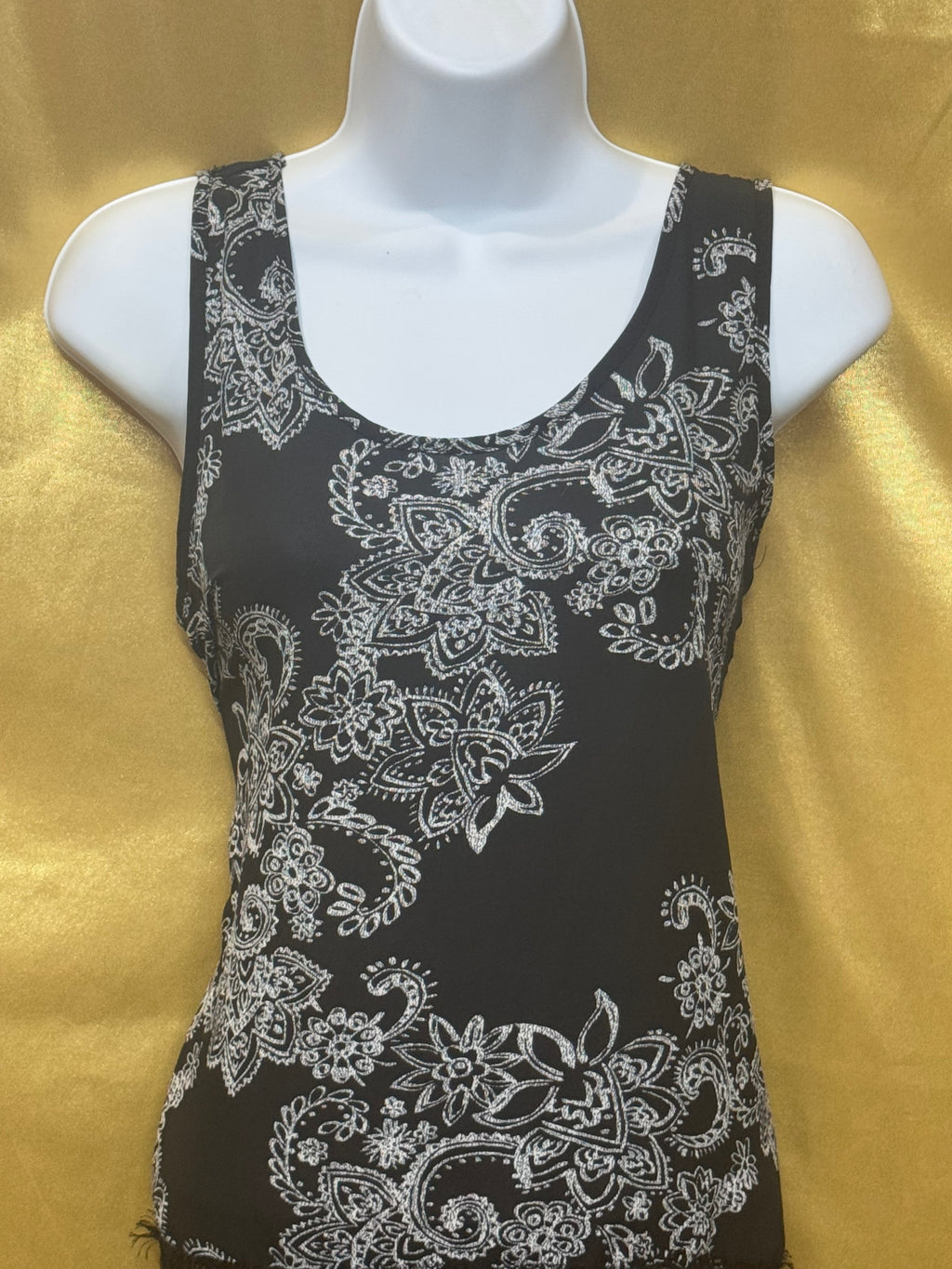 Paper Crane Black Paisley Lace Hem Tank Top Blouse - Medium