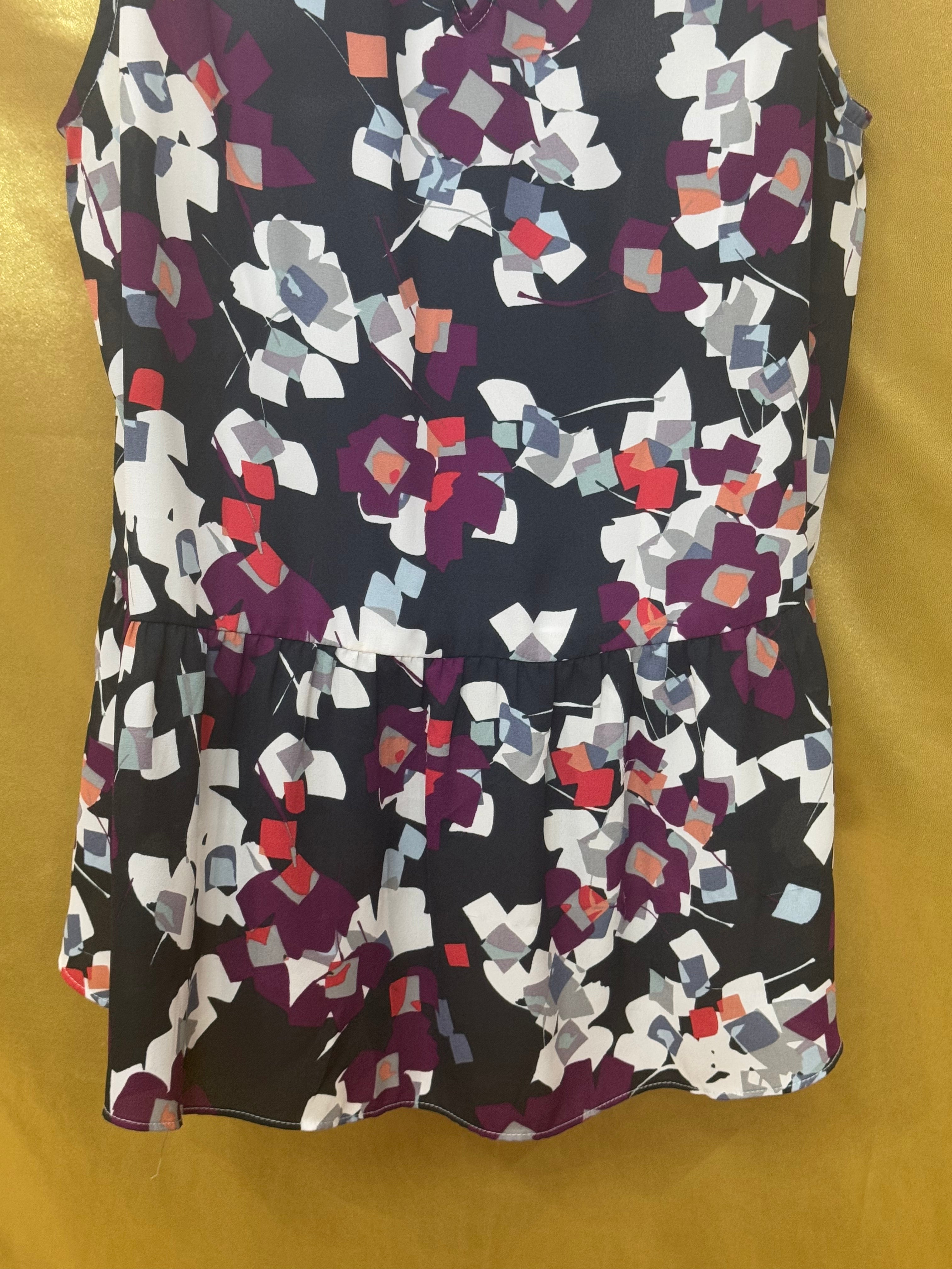 Banana Republic Sleeveless Peplum Top Size Medium Abstract Geometric Floral Blouse