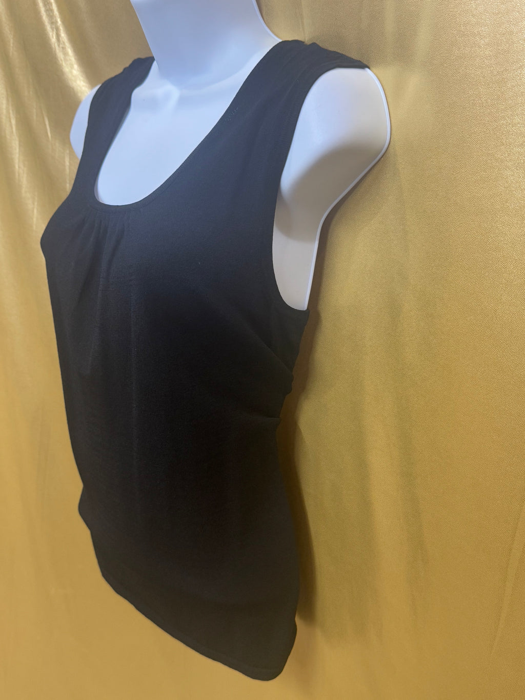 Choices Black Scoop Neck Sleeveless Shell Top, Medium