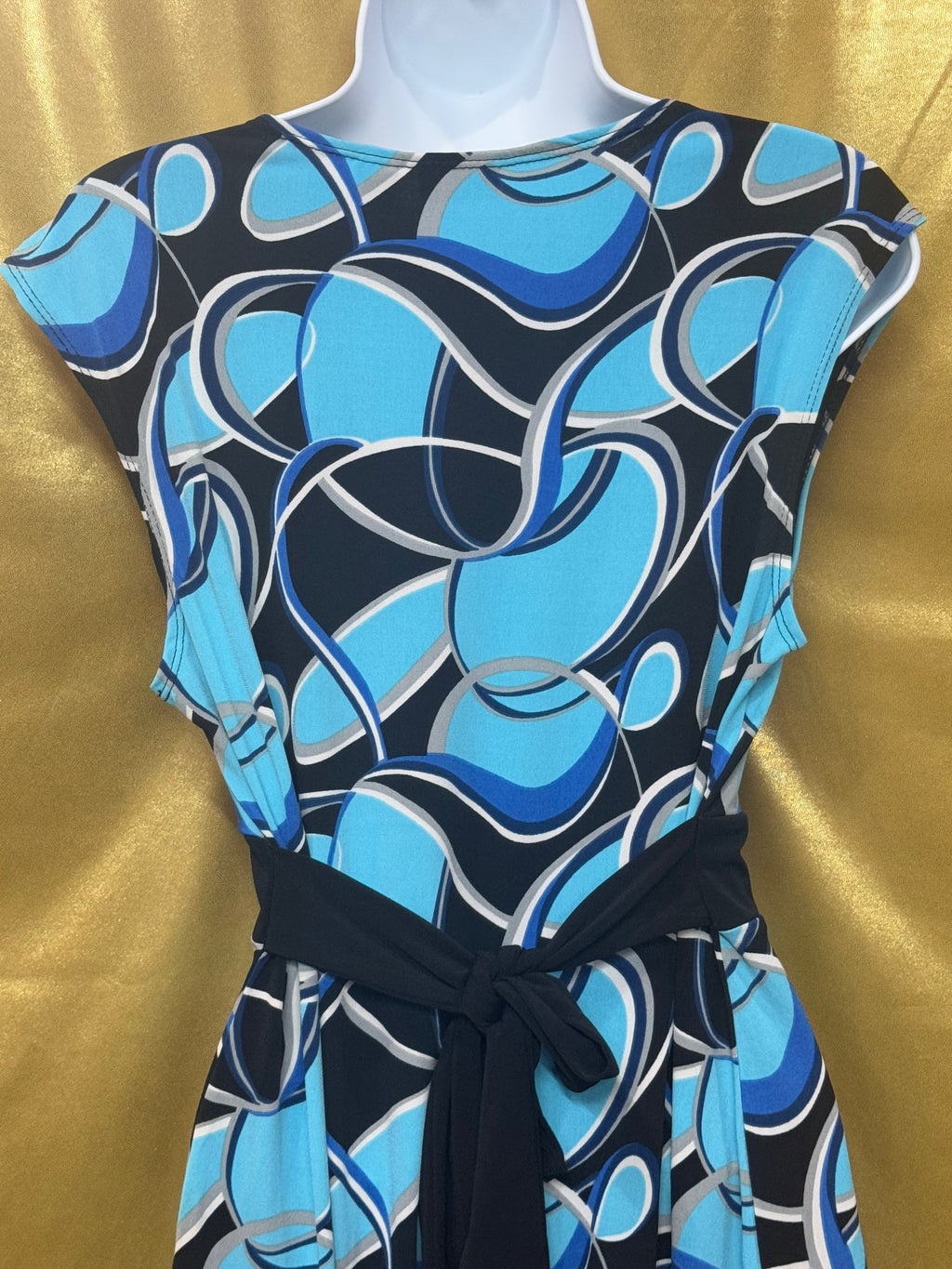 Cato Blue Geometric V-Neck Cap Sleeve Blouse Top - Medium