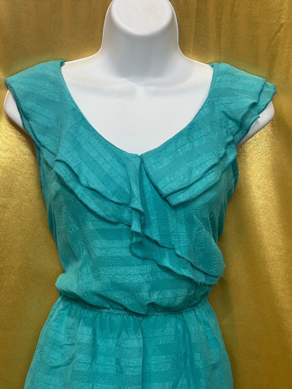 BCX Turquoise Ruffled Sleeveless Blouse Size Medium | Built-In Camisole