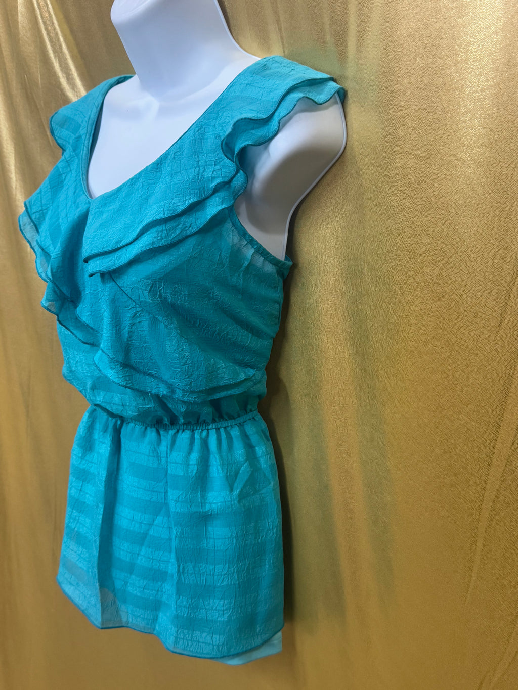BCX Turquoise Ruffled Sleeveless Blouse Size Medium | Built-In Camisole