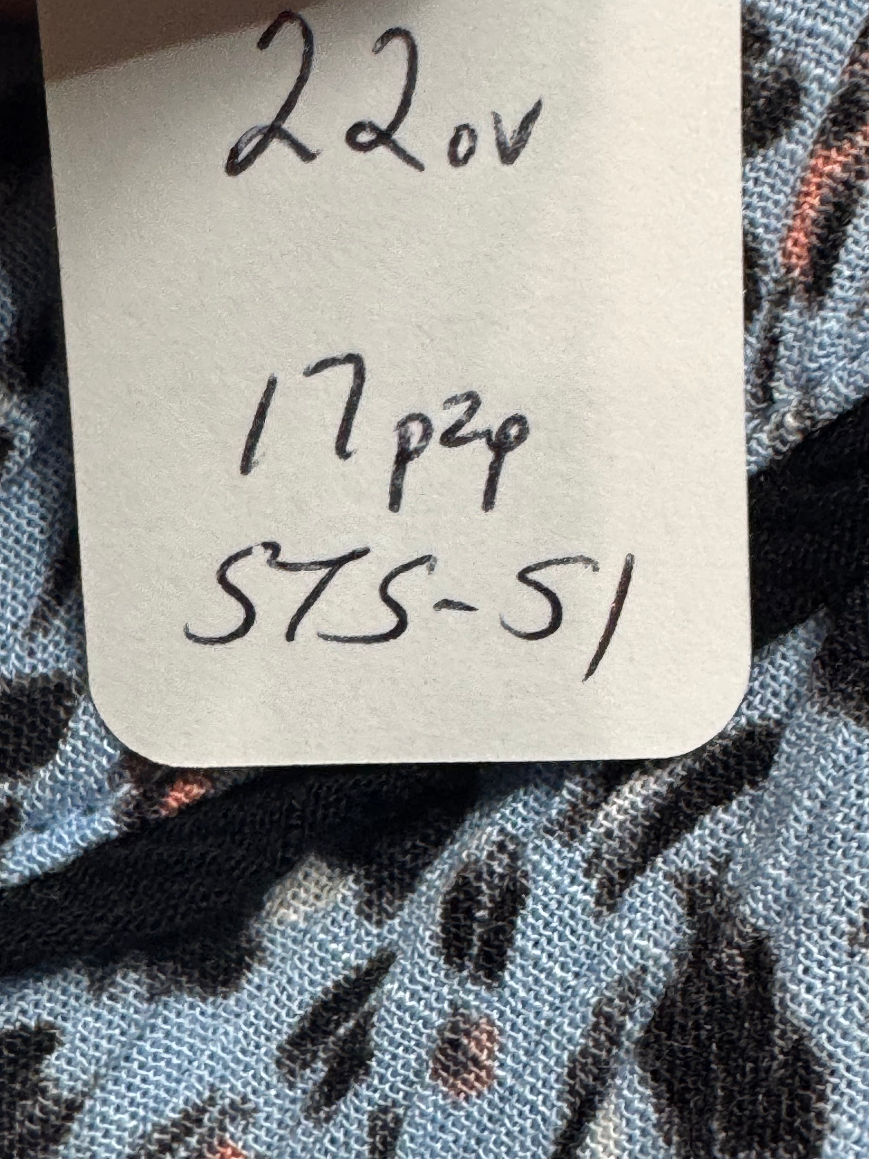 Democracy Blue Cheetah Print V-Neck Tank Top Size Small