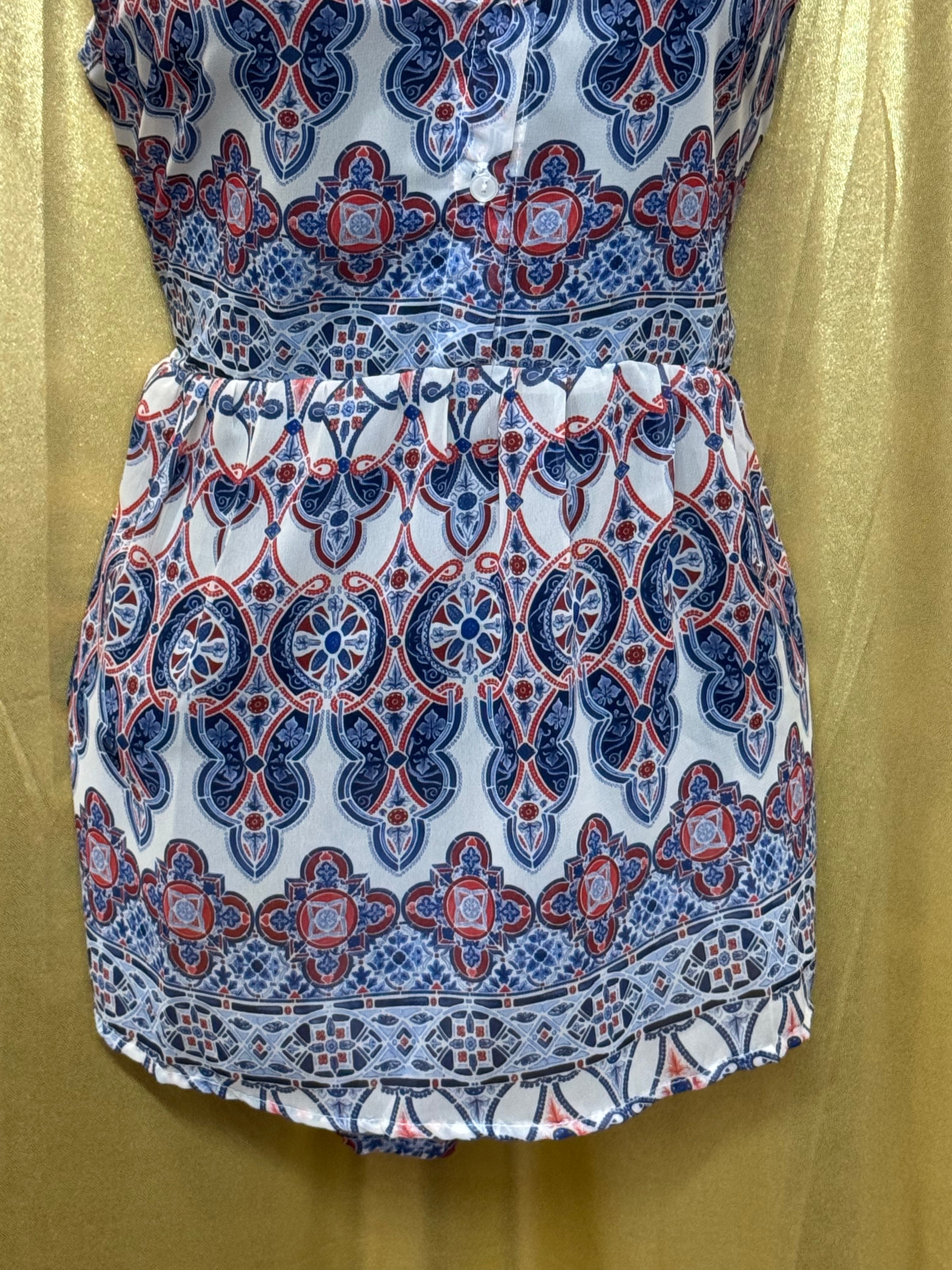Alloy Apparel Sleeveless Geometric Print Collared Blouse Size Medium Made in USA
