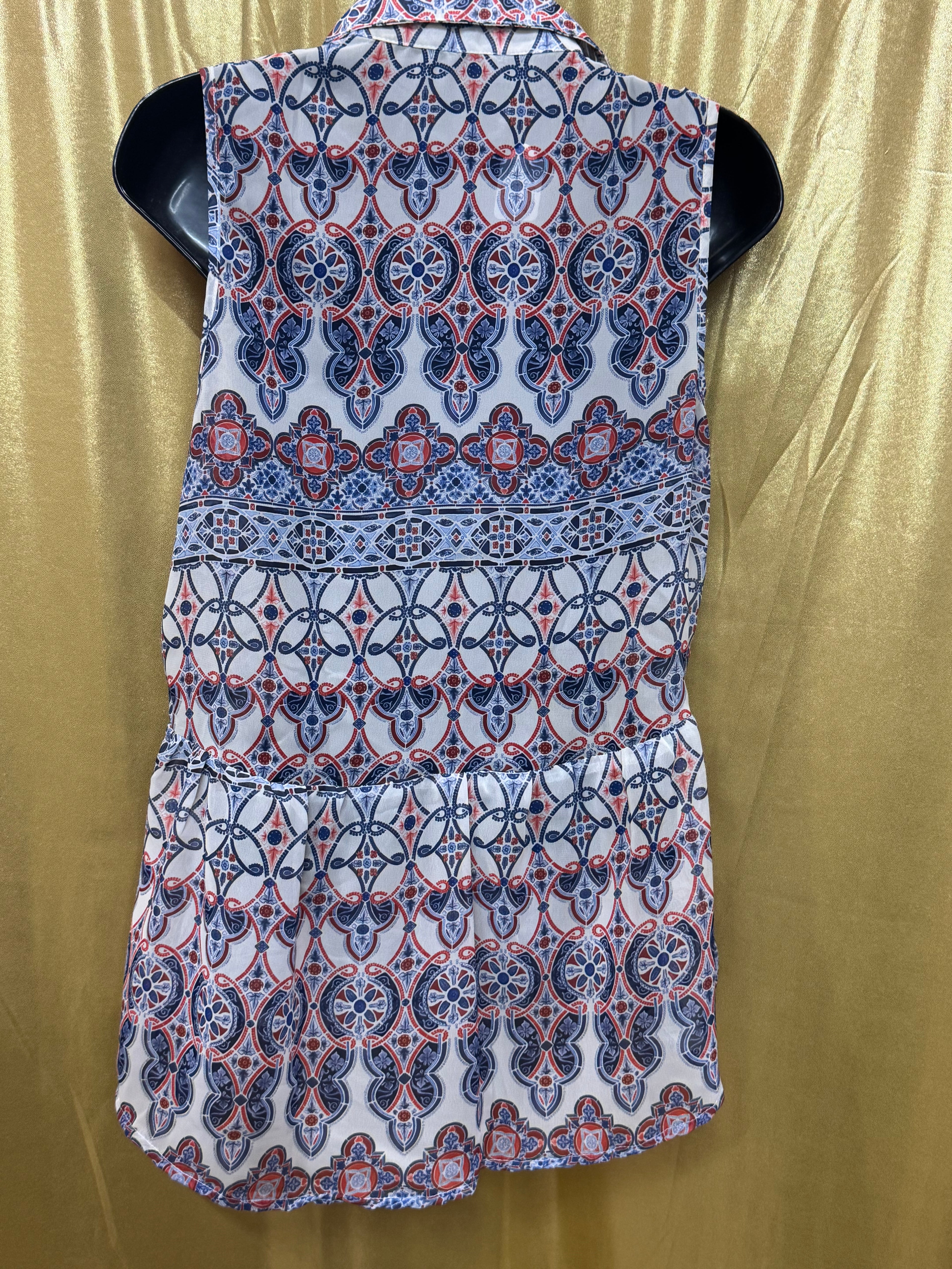 Alloy Apparel Sleeveless Geometric Print Collared Blouse Size Medium Made in USA