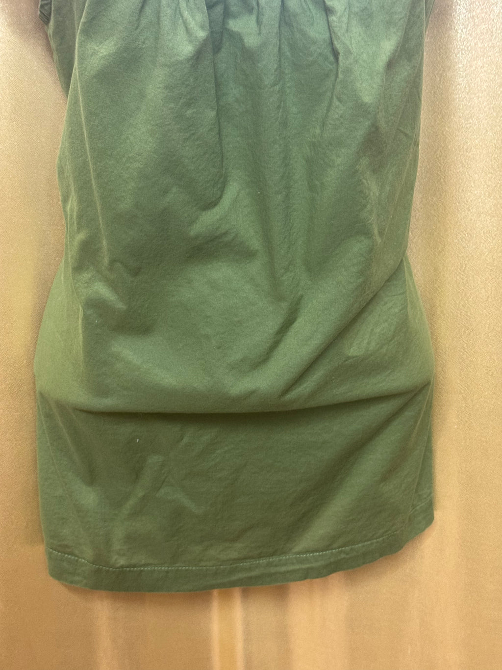 Apt. 9 Olive Green Embellished Beaded Blouse Size Medium Scoop Neck Cap Sleeve