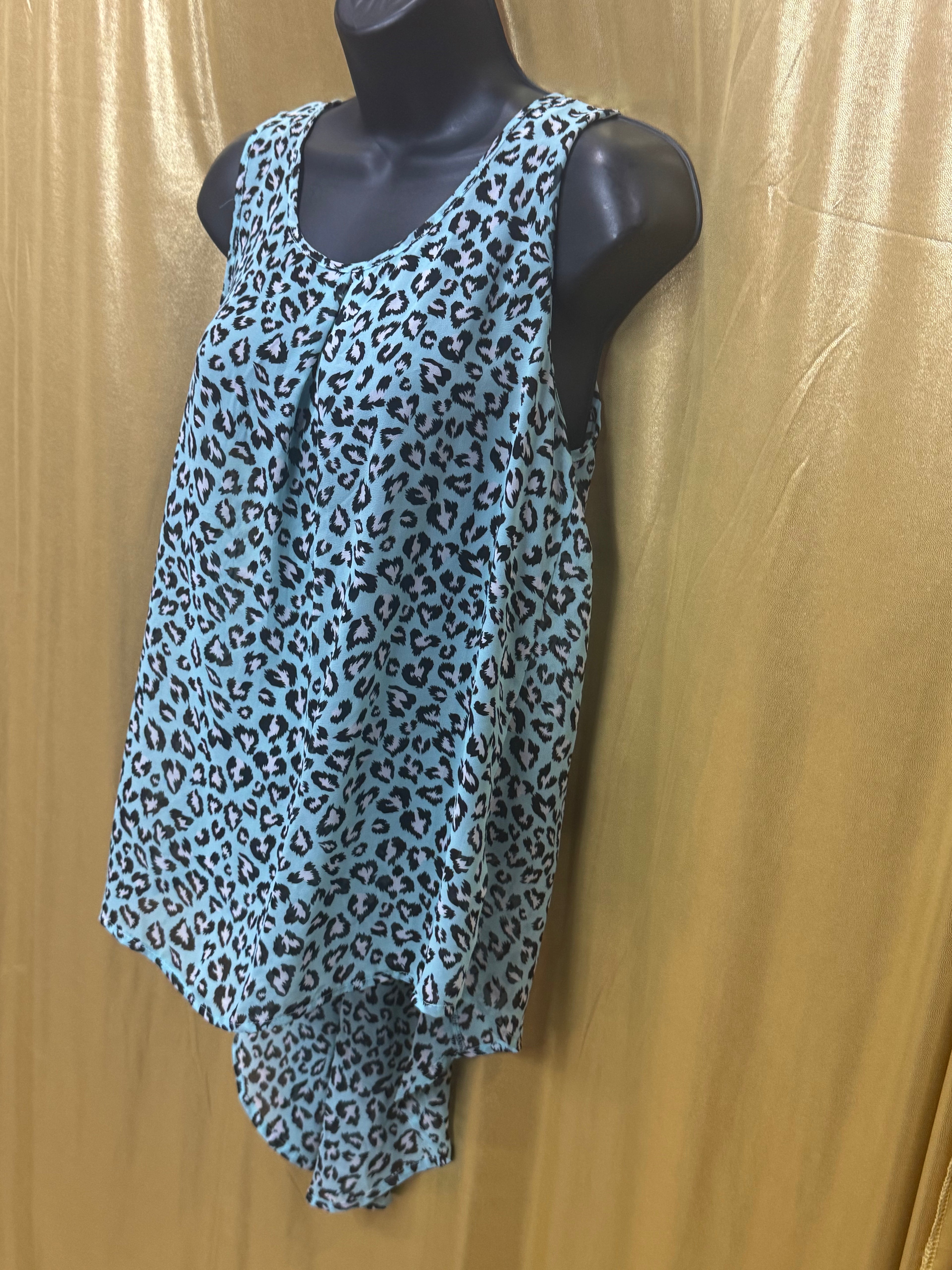 Iris Los Angeles Blue Leopard High-Low Tank Top Medium