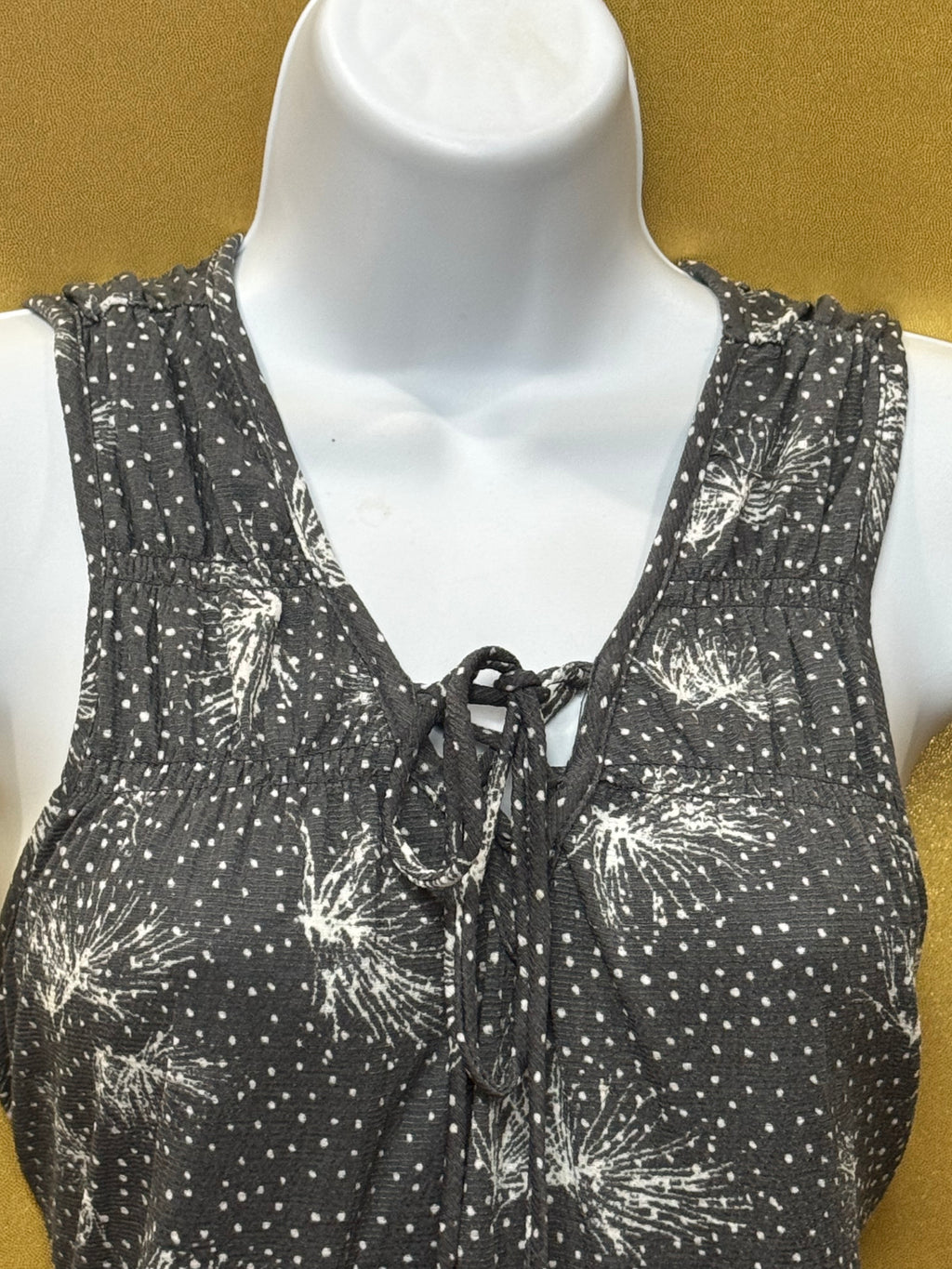 Maurices Gray Floral Polka Dot Lace Up Tank Top Sz M