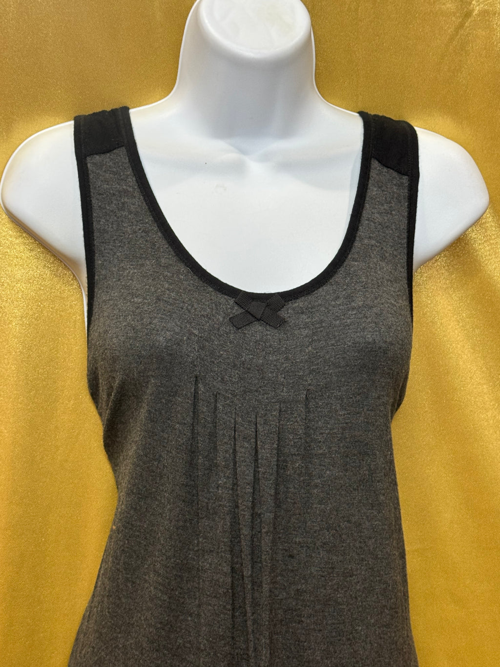 Simply Vera Vera Wang Gray Pleated Sleep Tank Top Medium Chiffon Trim
