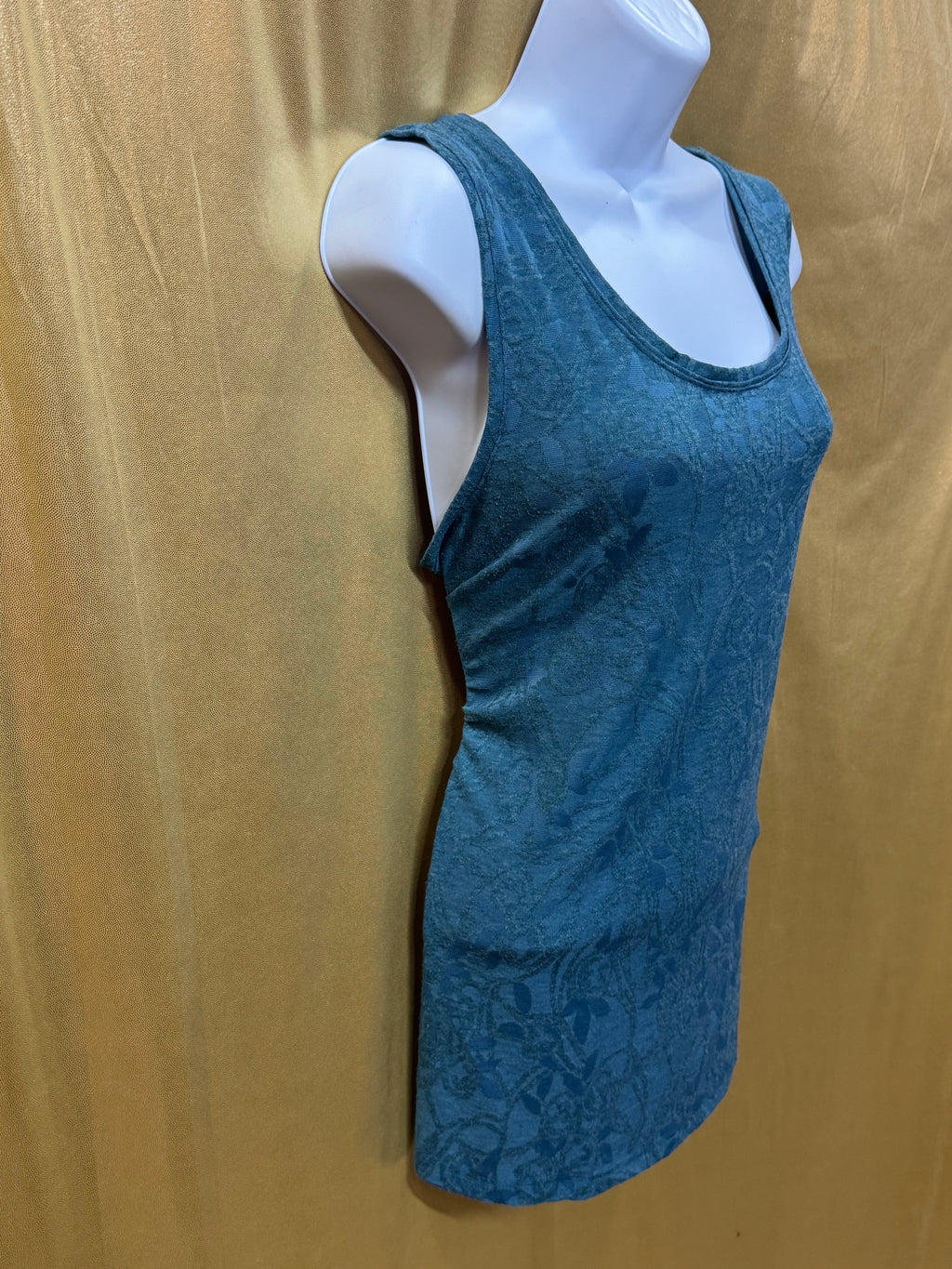 Simply Vera Vera Wang Floral Knit Tank Top Blue Medium