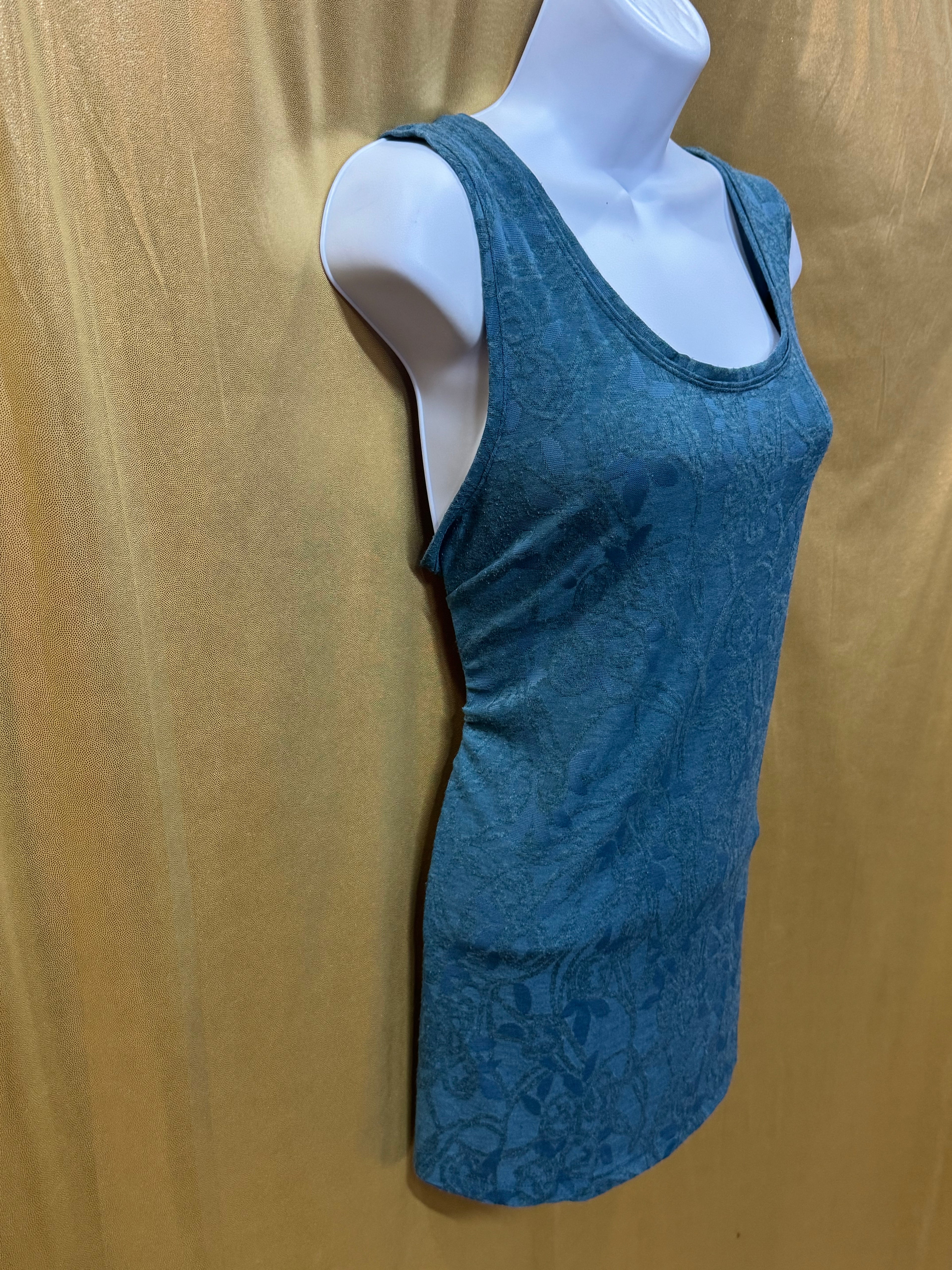 Simply Vera Vera Wang Floral Knit Tank Top Blue Medium