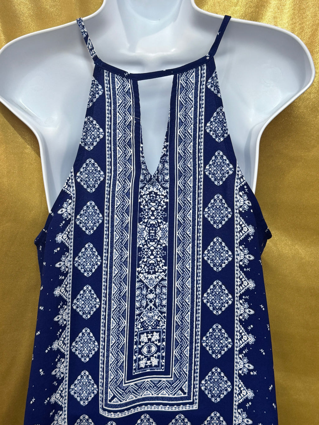 Sweet Wanderer Blue Boho Geometric Keyhole Tunic Top - Size Medium