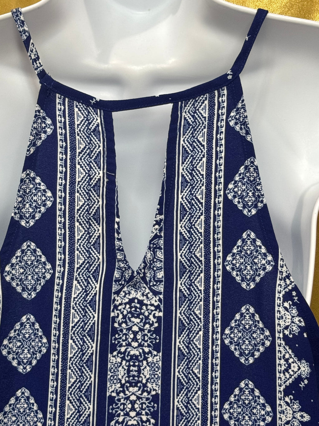 Sweet Wanderer Blue Boho Geometric Keyhole Tunic Top - Size Medium