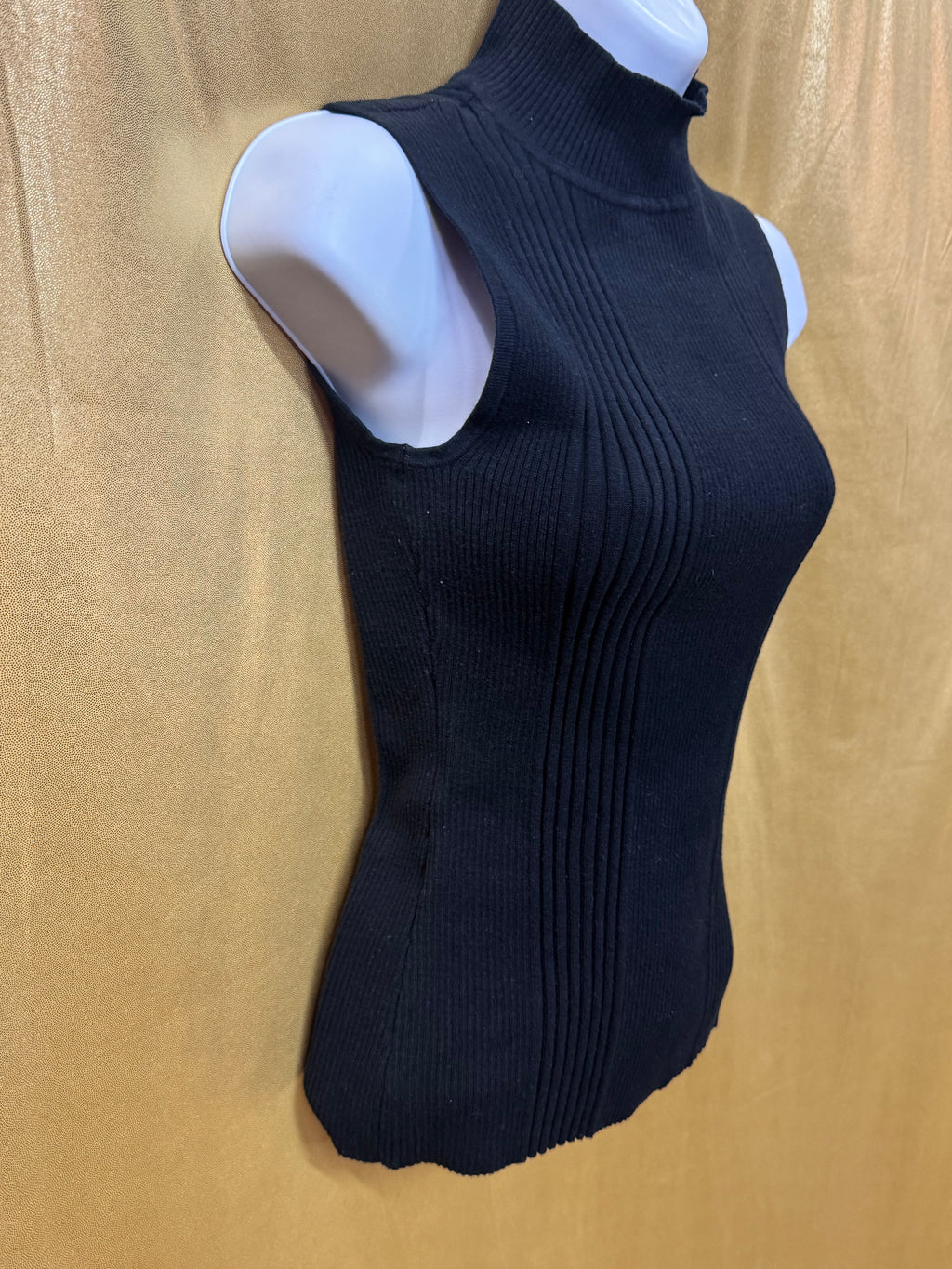 Dressbarn Black Ribbed Mock Neck Sleeveless Sweater Top Size M