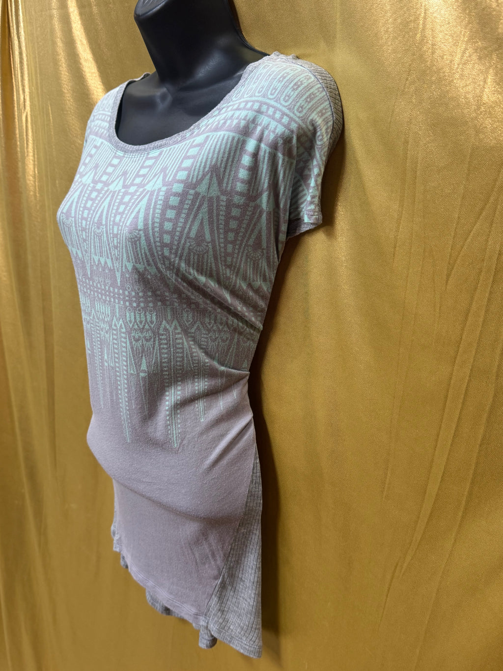 Cabi Santa Fe Tee Gray Mint Tribal Geometric Aztec Short Sleeve Tunic Size M