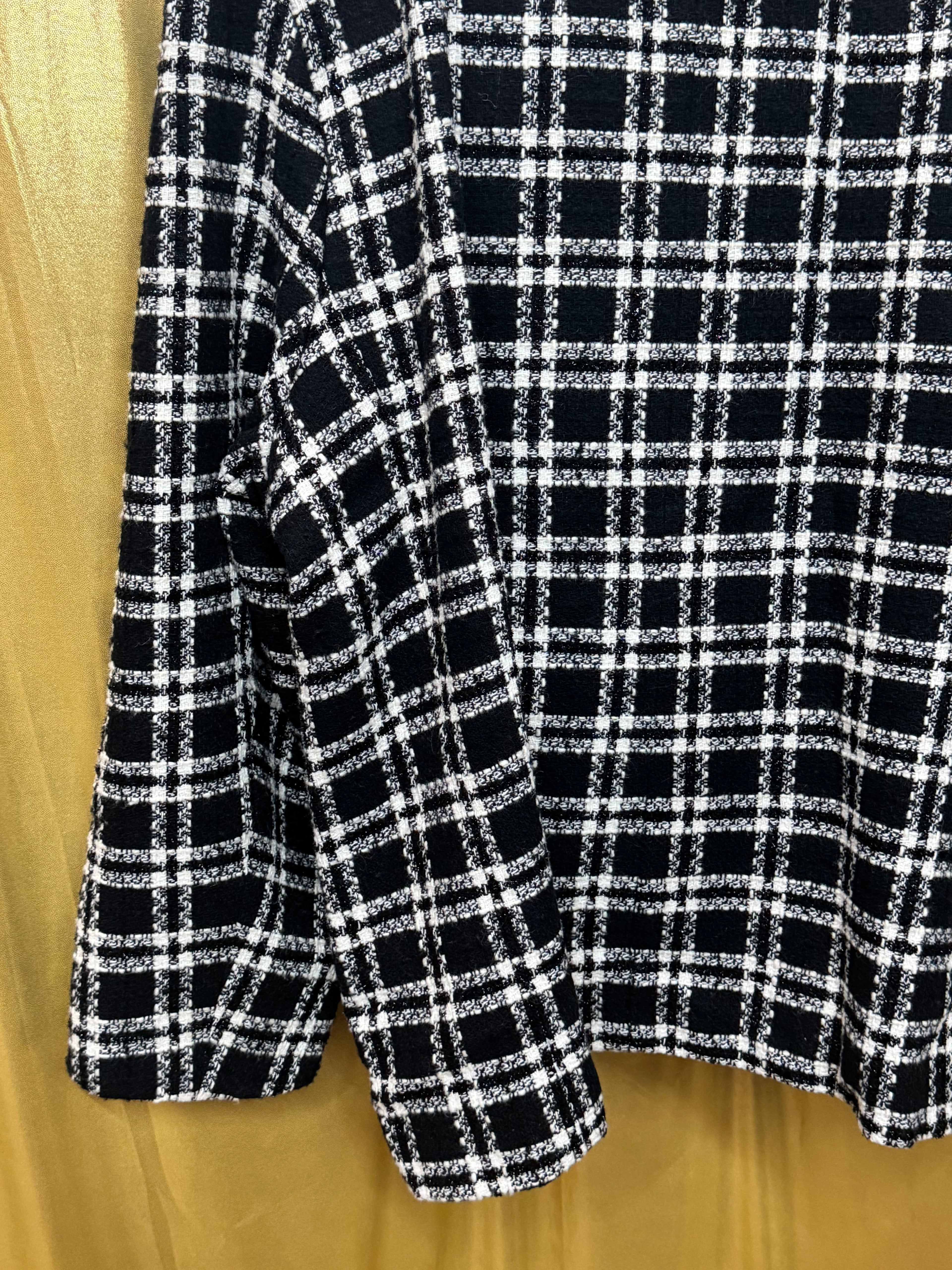 Vintage Joan Leslie Plaid Jacket 24W Black White Wool Blend Button Front With Shoulder Pads
