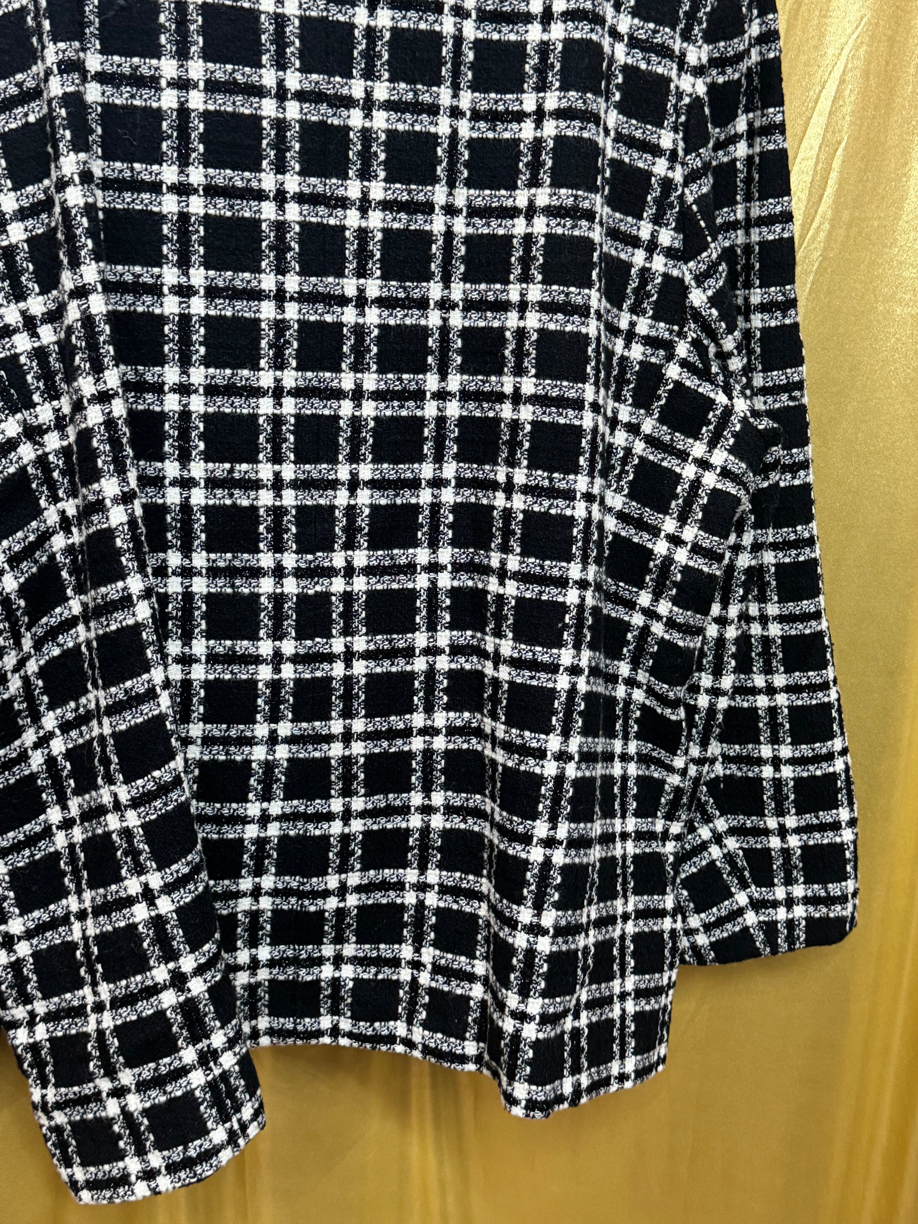 Vintage Joan Leslie Plaid Jacket 24W Black White Wool Blend Button Front With Shoulder Pads