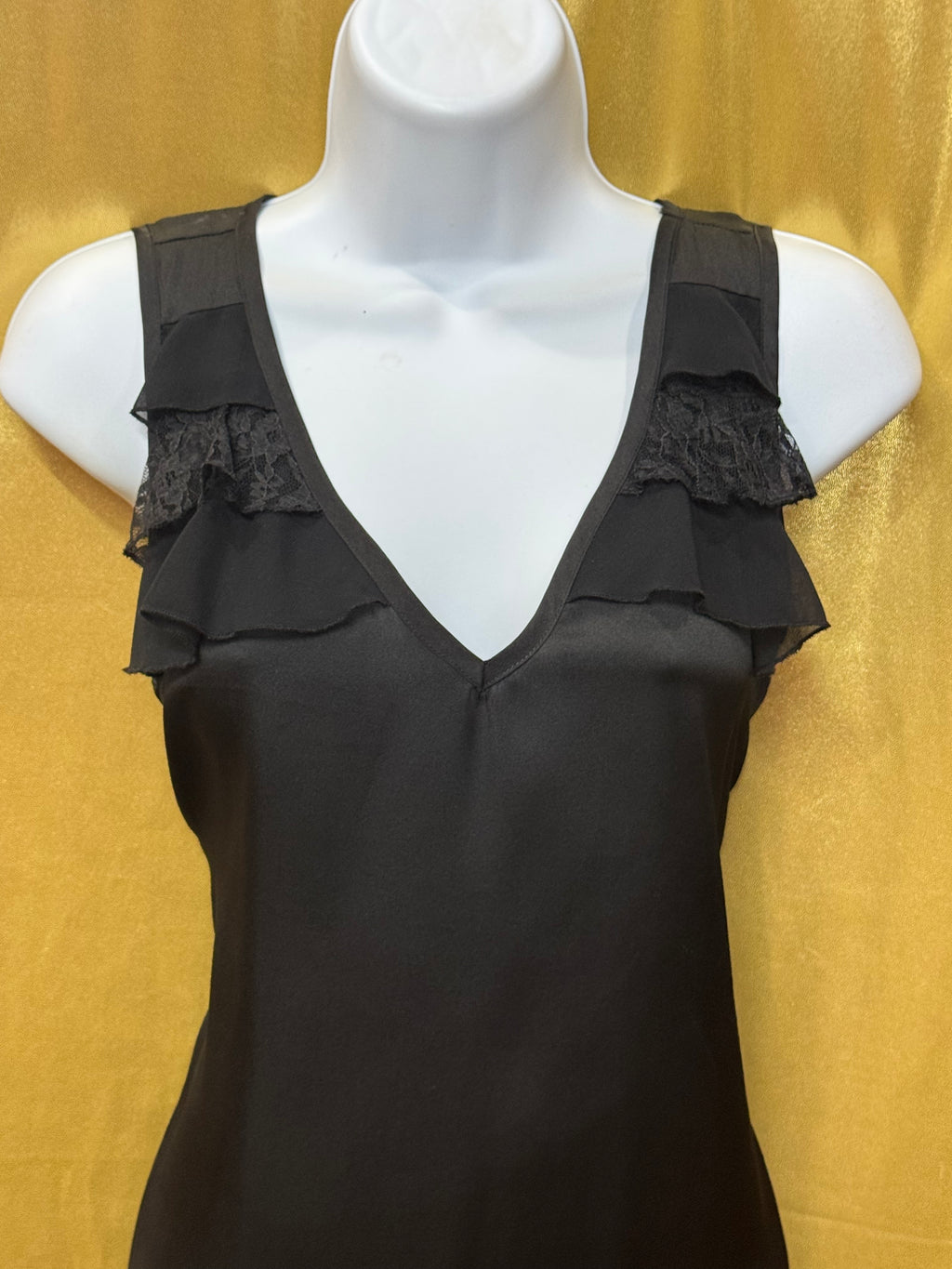 Design History Black V-Neck Ruffle Lace Trim Sleeveless Blouse Tank Top Size M