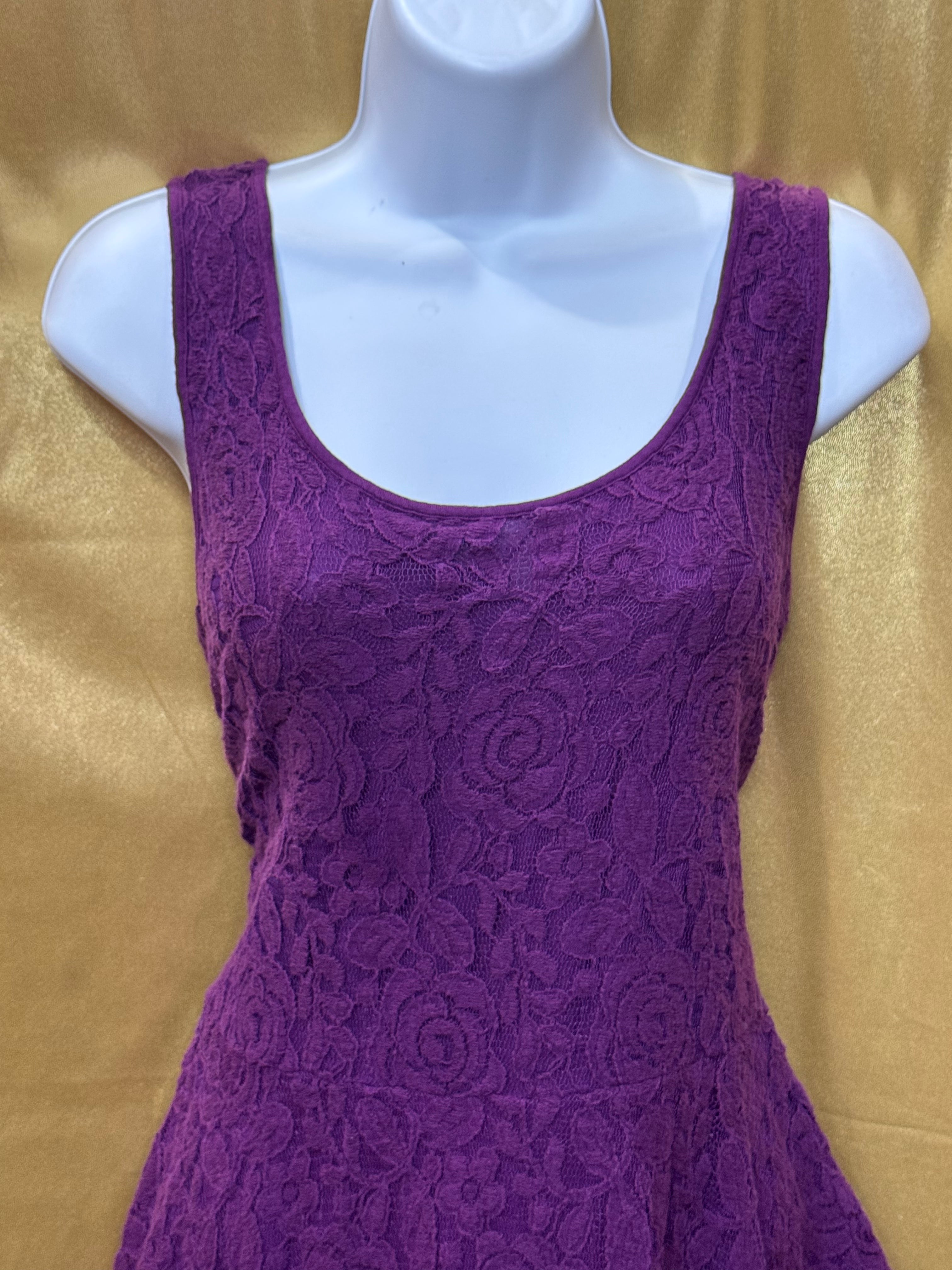 LOFT Purple Floral Lace Peplum Tank Top | Size Medium