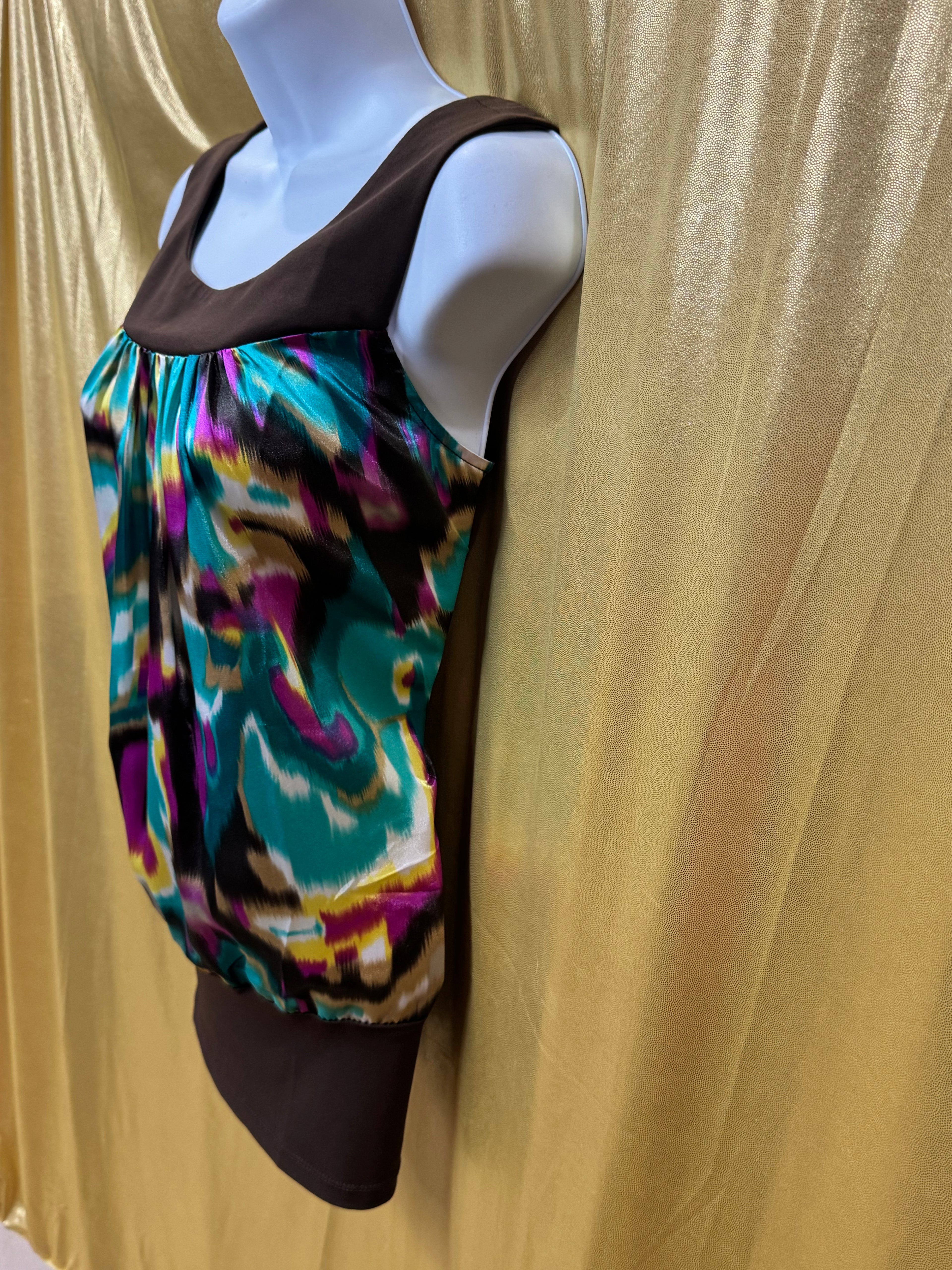 BCX Abstract Ikat Sleeveless Top Medium Brown Teal Purple Y2K Blouson Hem