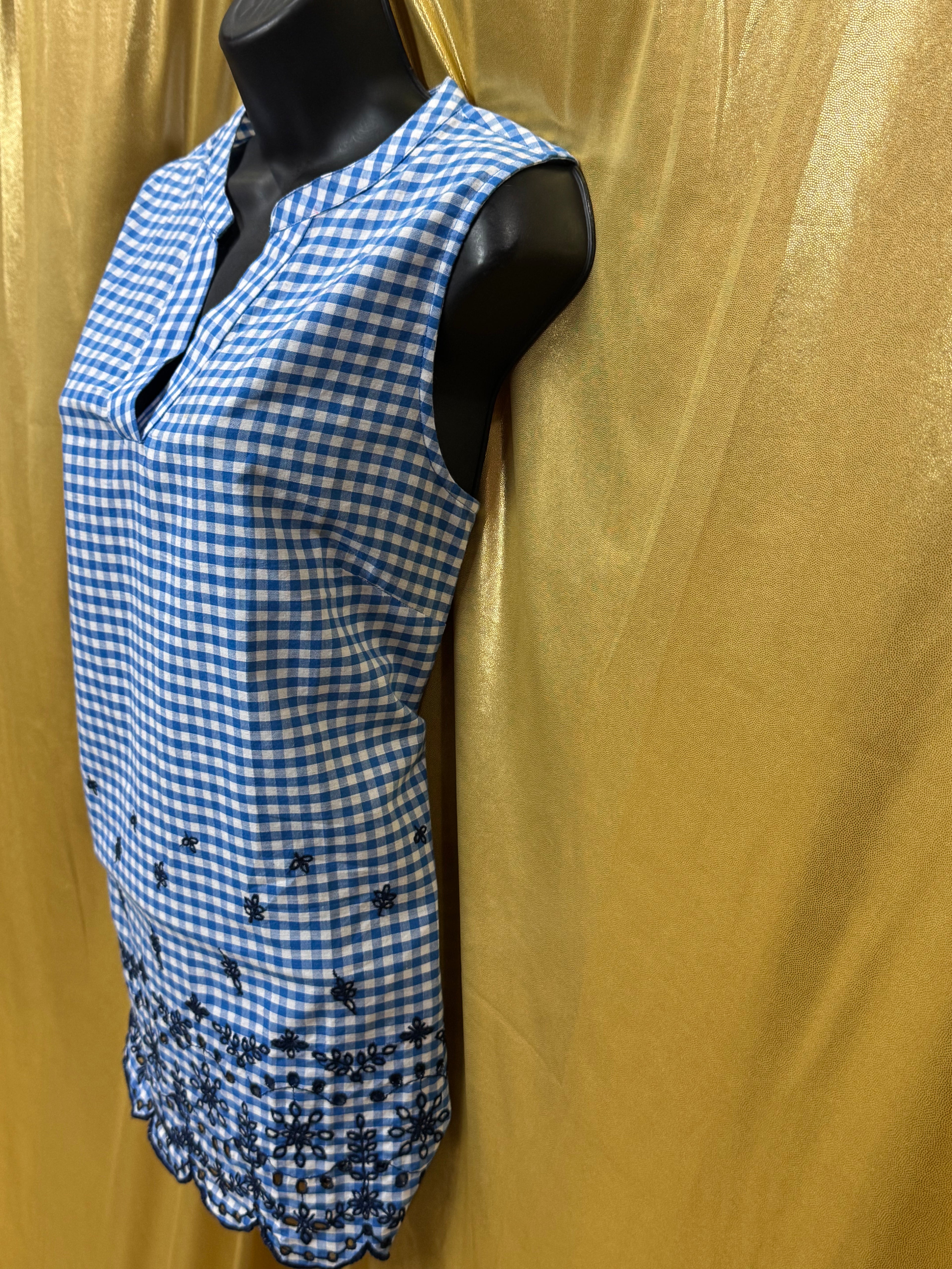 American Sweetheart Blue Gingham V-Neck Blouse Med 100% Cotton Scalloped Hem